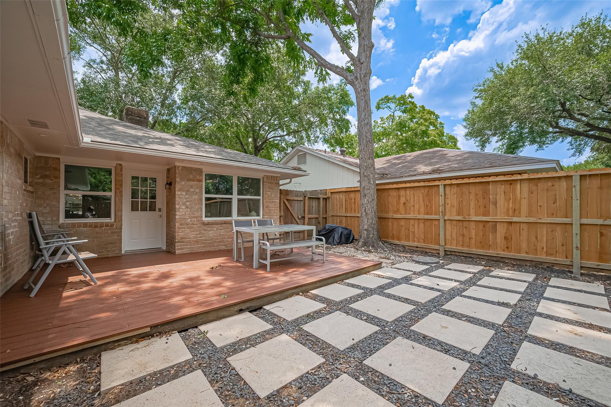 12602 Westleigh Drive
