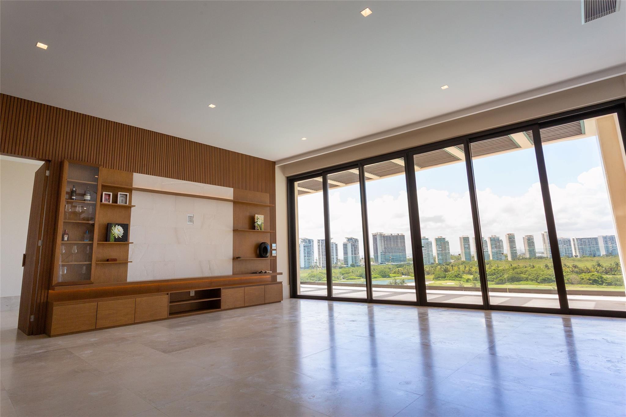 . Puerto San Blas # 705