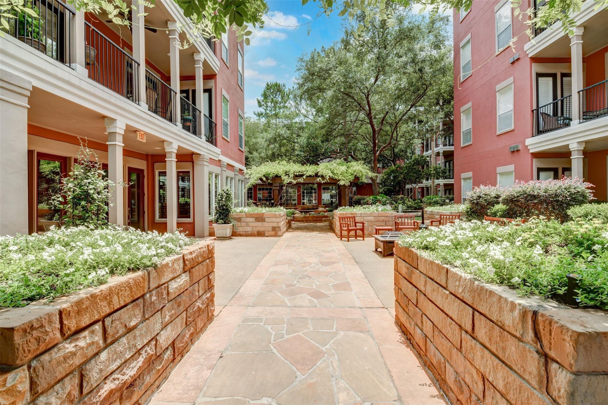 2400 Mccue Road # 448
