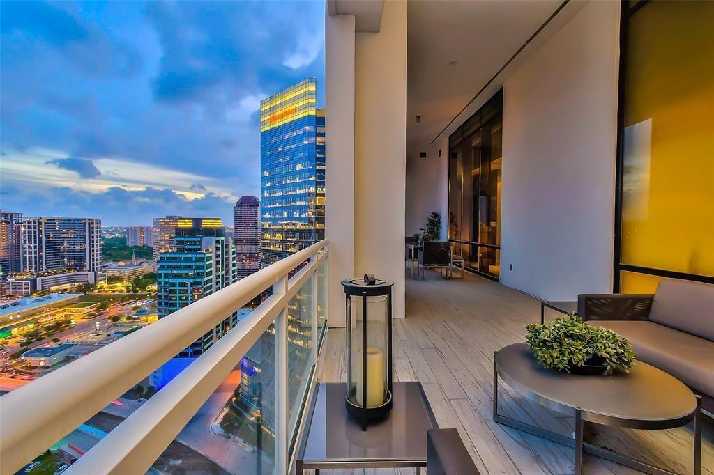 1409 Post Oak # 2503