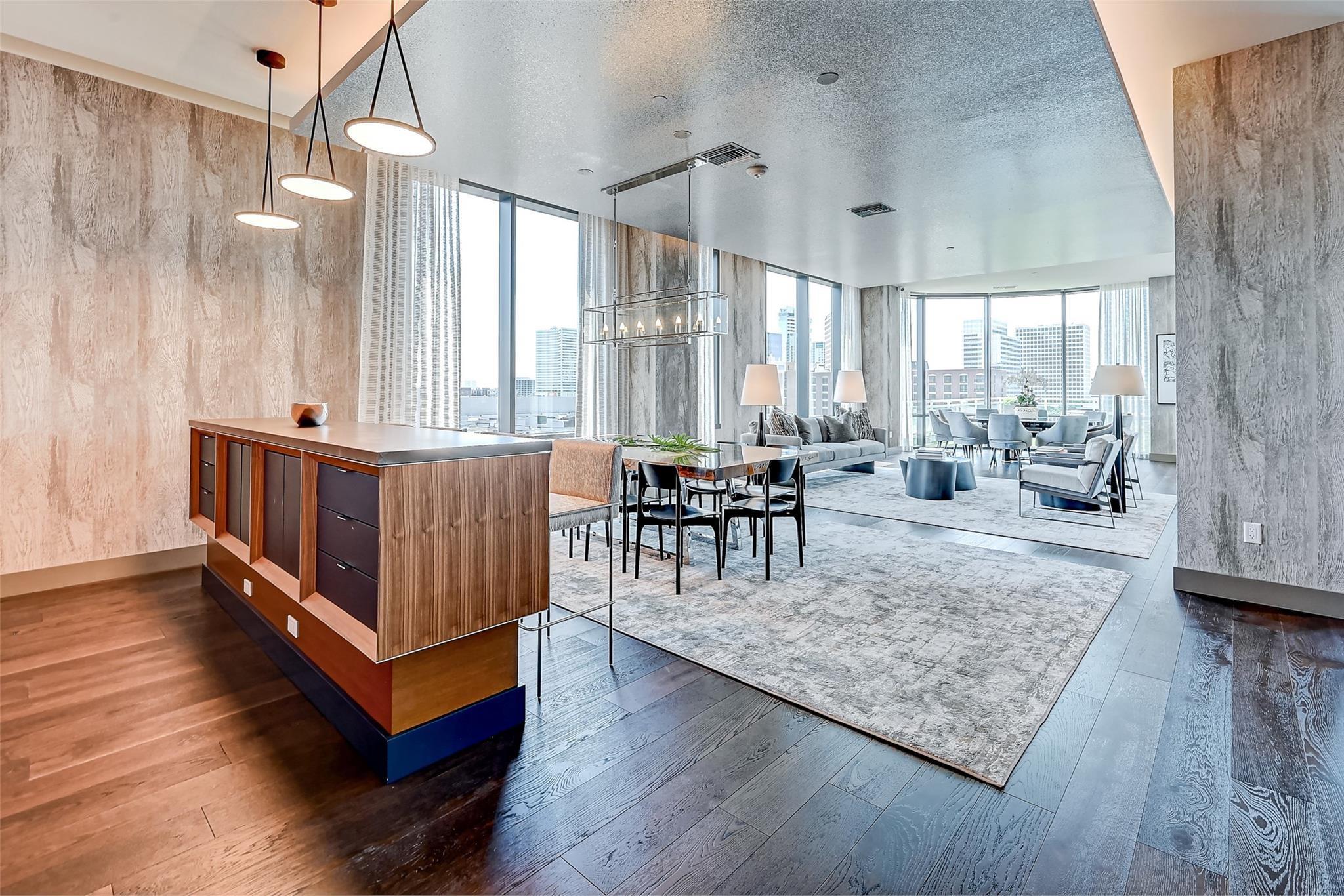 1409 Post Oak # 2503