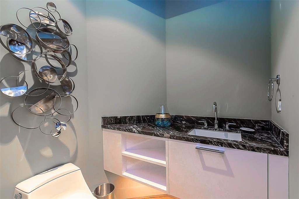 1409 Post Oak # 2503