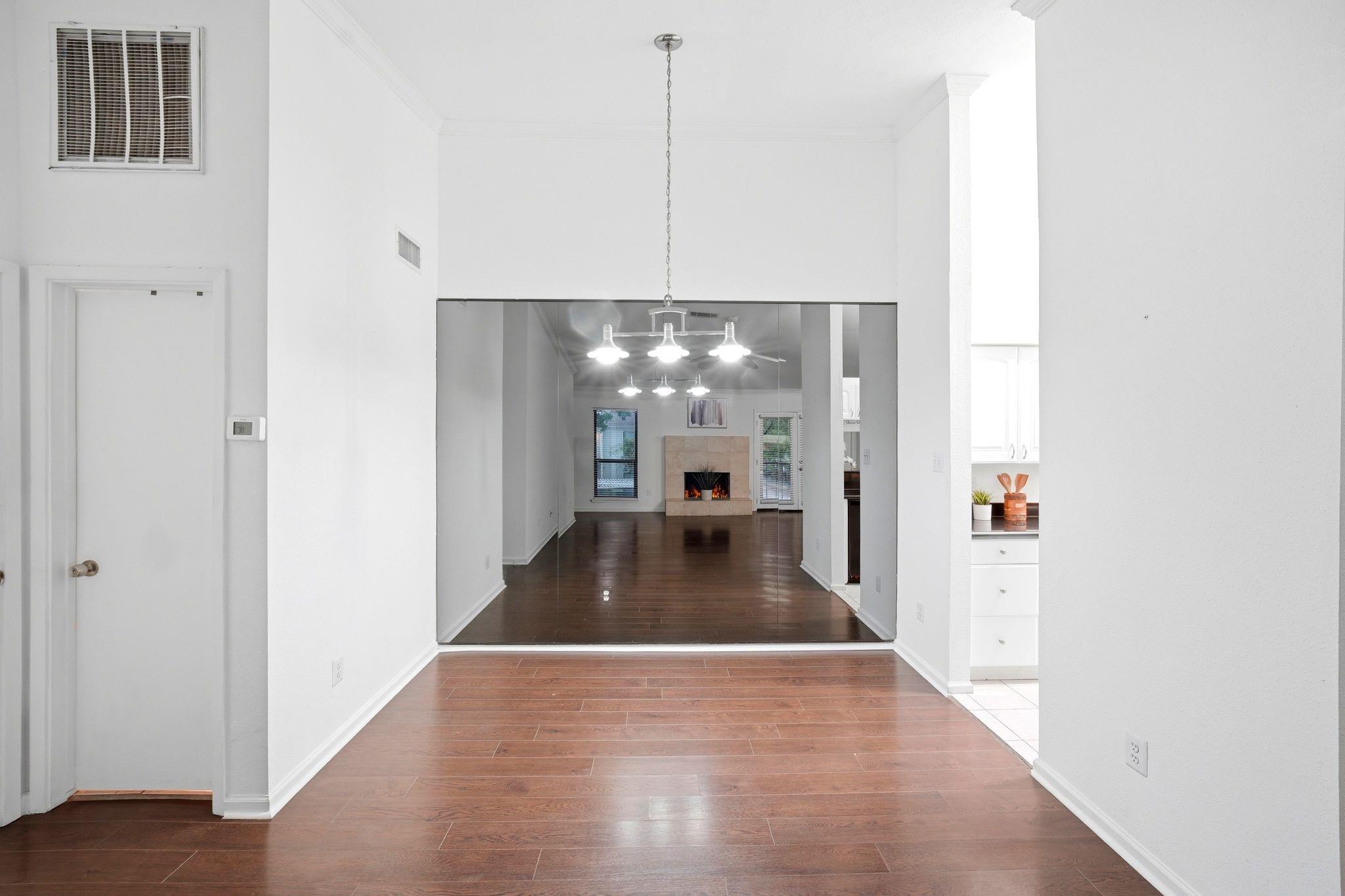 2425 Augusta Drive # 22