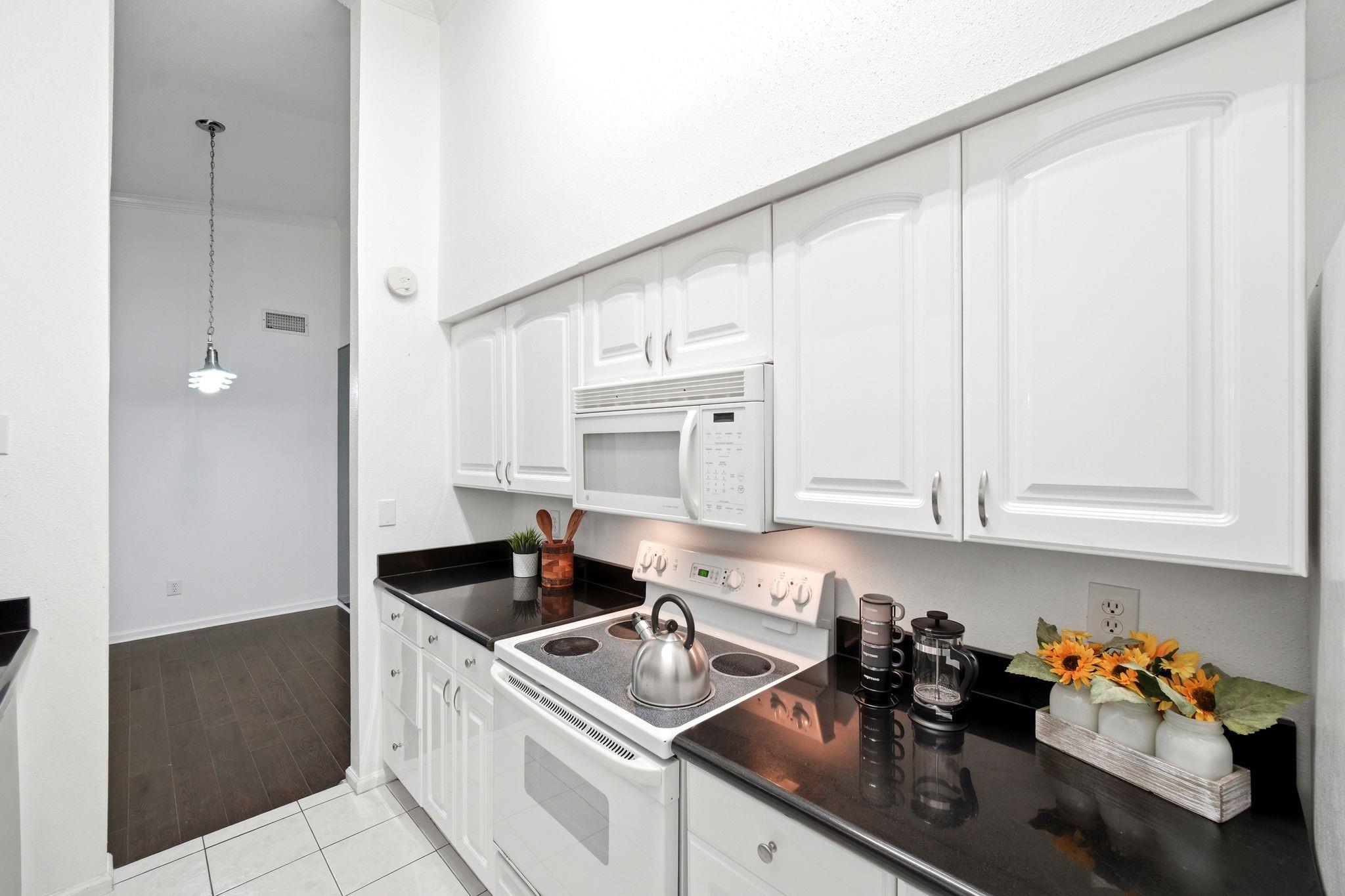 2425 Augusta Drive # 22