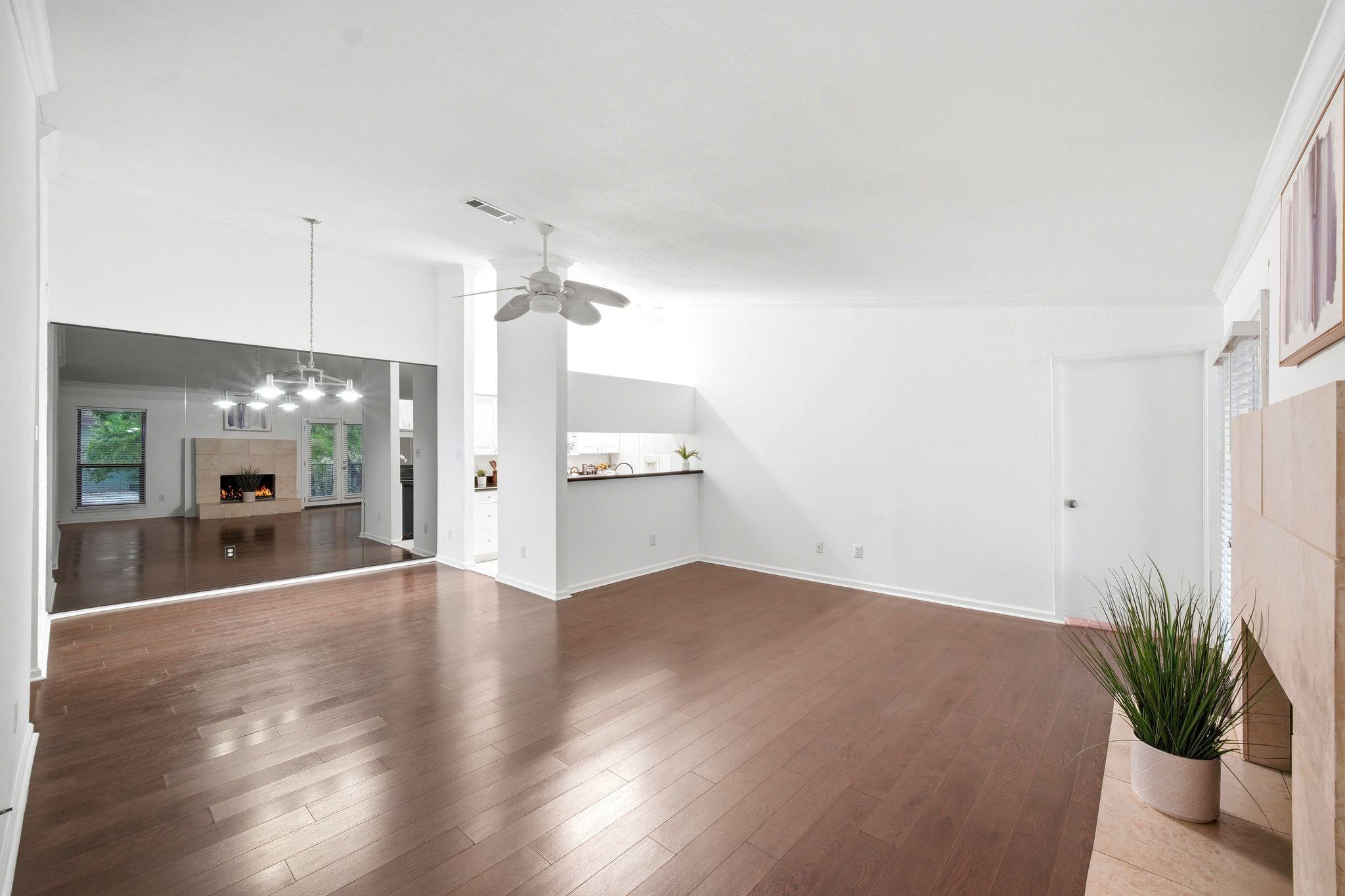 2425 Augusta Drive # 22