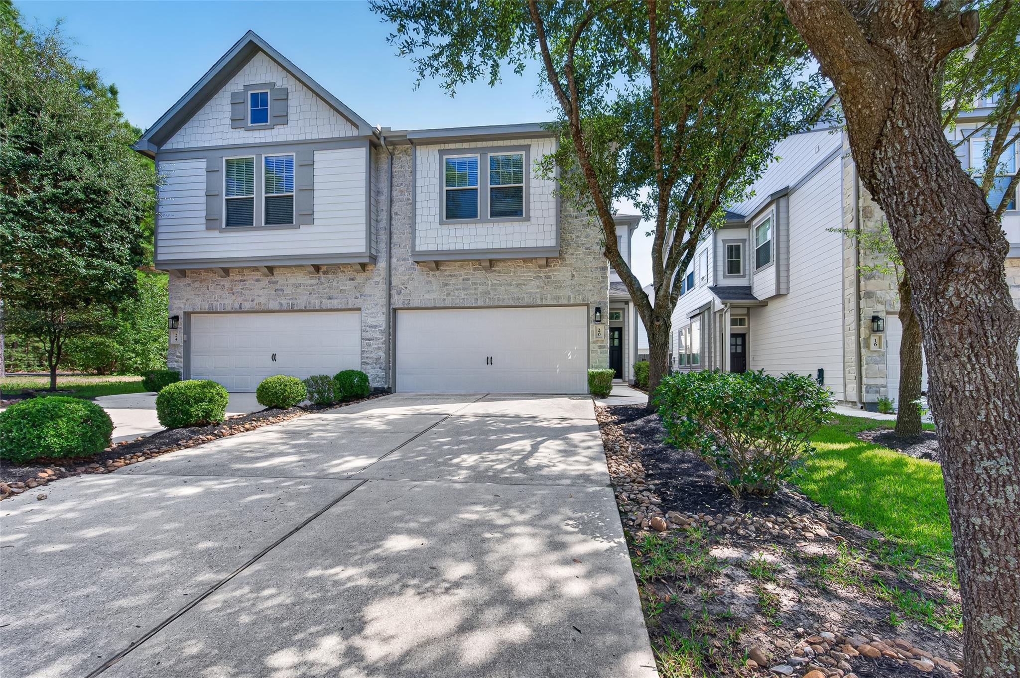 20 Cheswood Manor Court