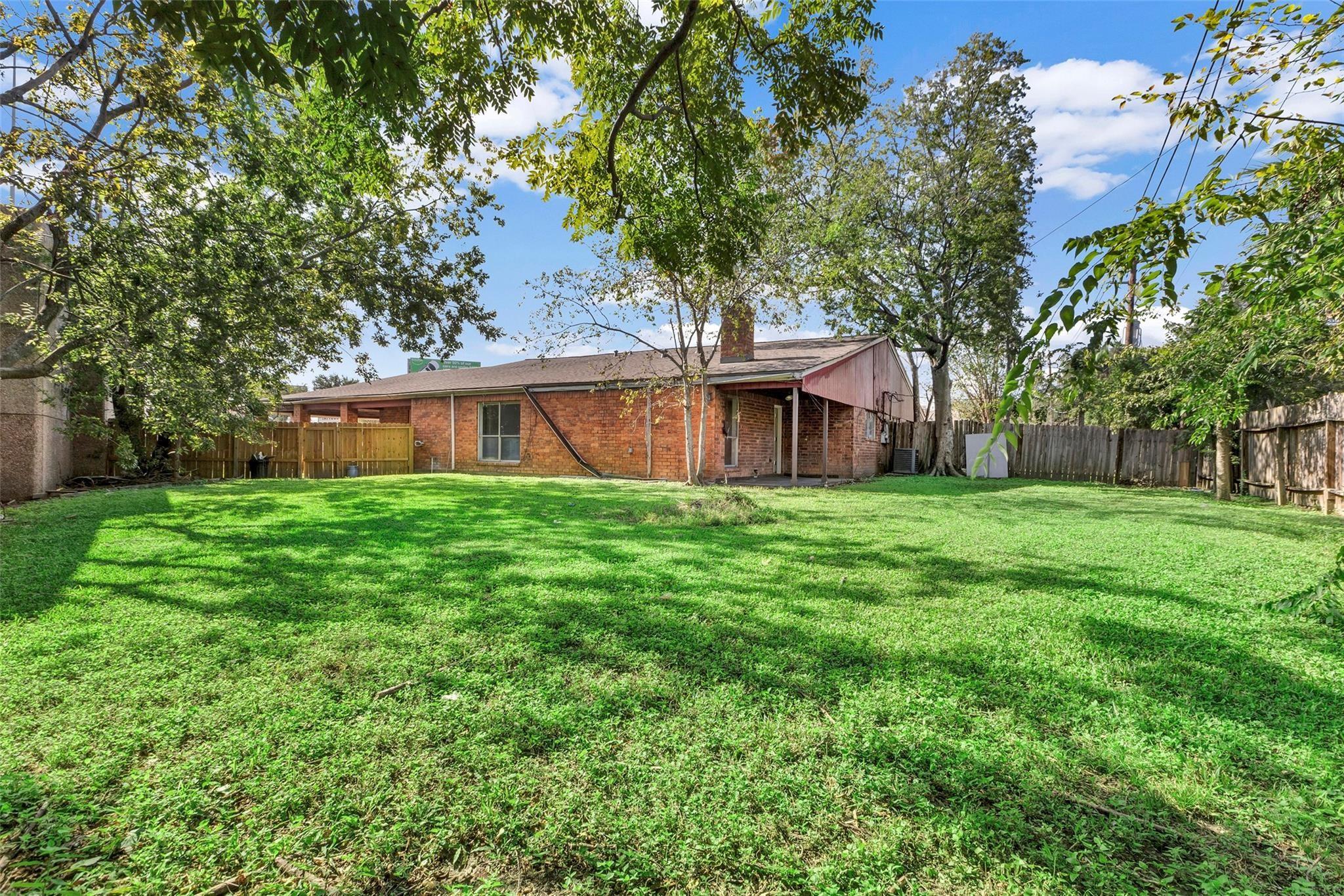 8002 Beechnut Street