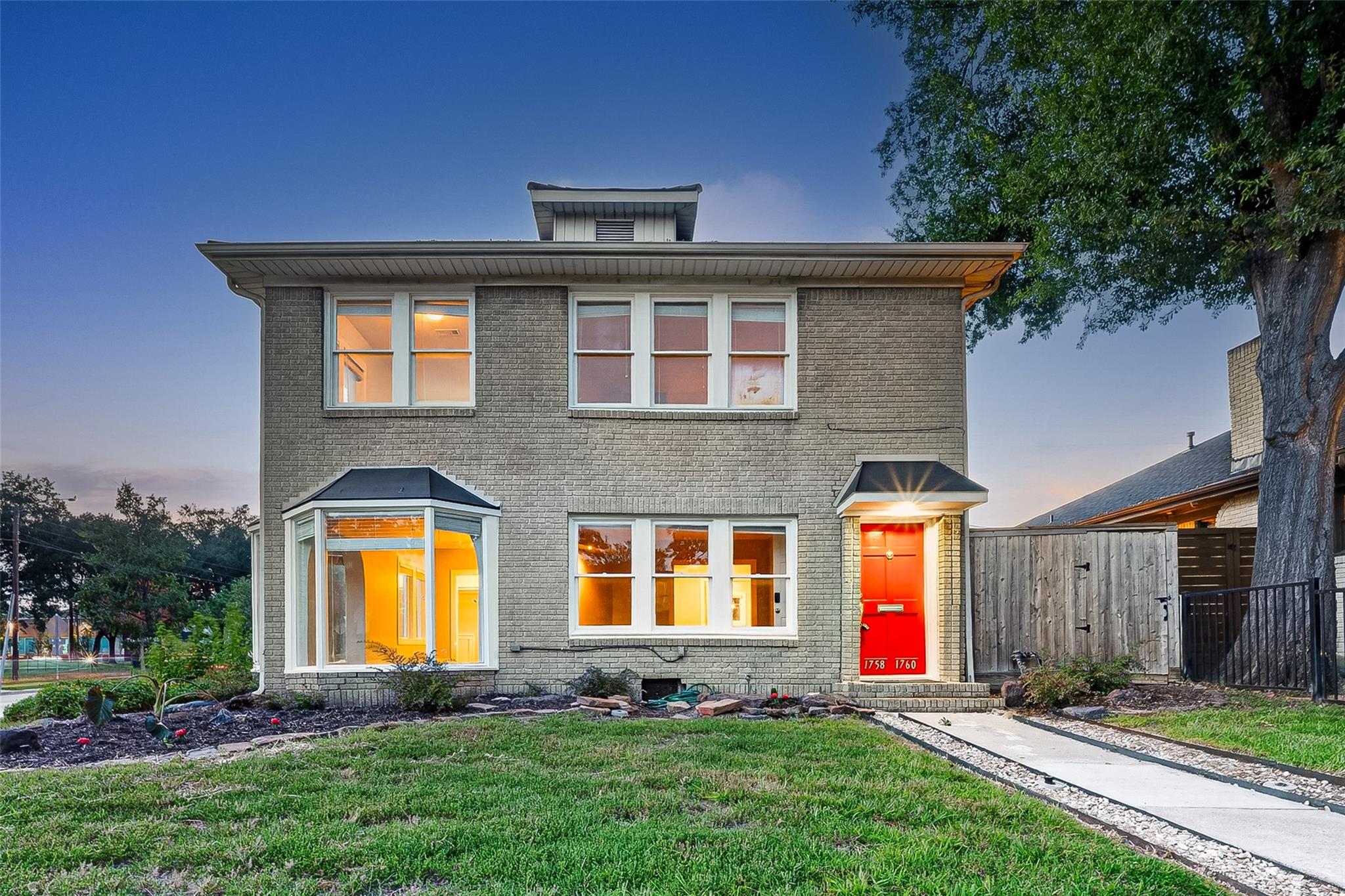 1758 Hawthorne Street # 2