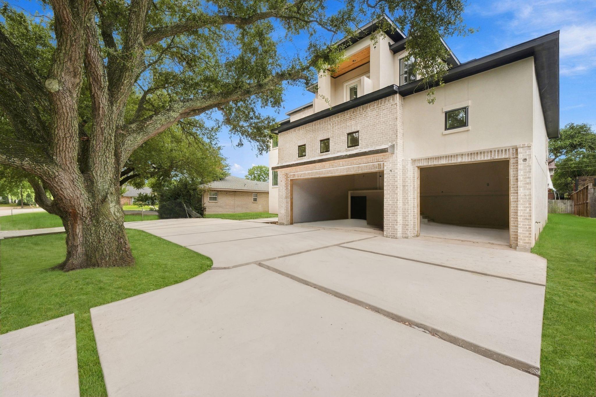 9710 Chimney Rock Road
