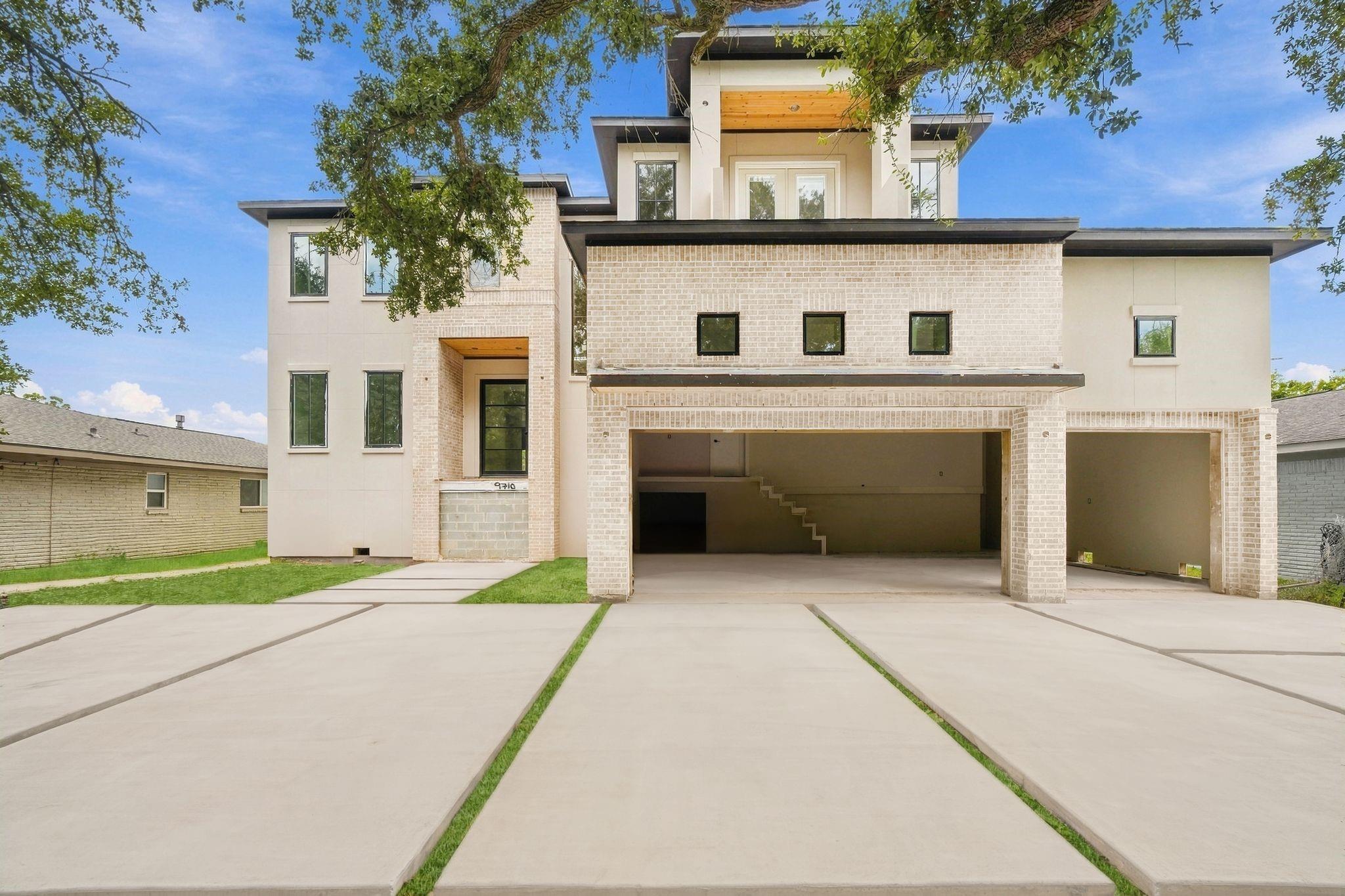 9710 Chimney Rock Road