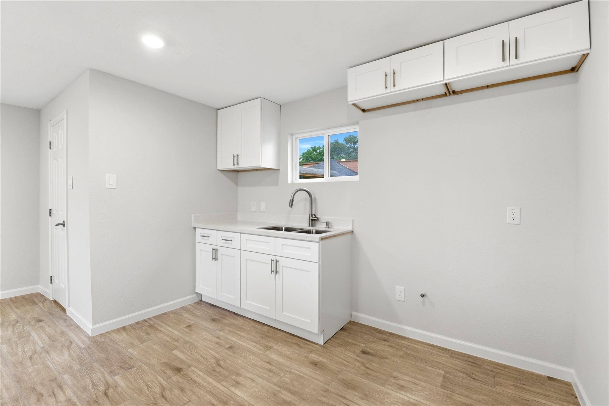 7010 Brownsville Street Unit: 1/2