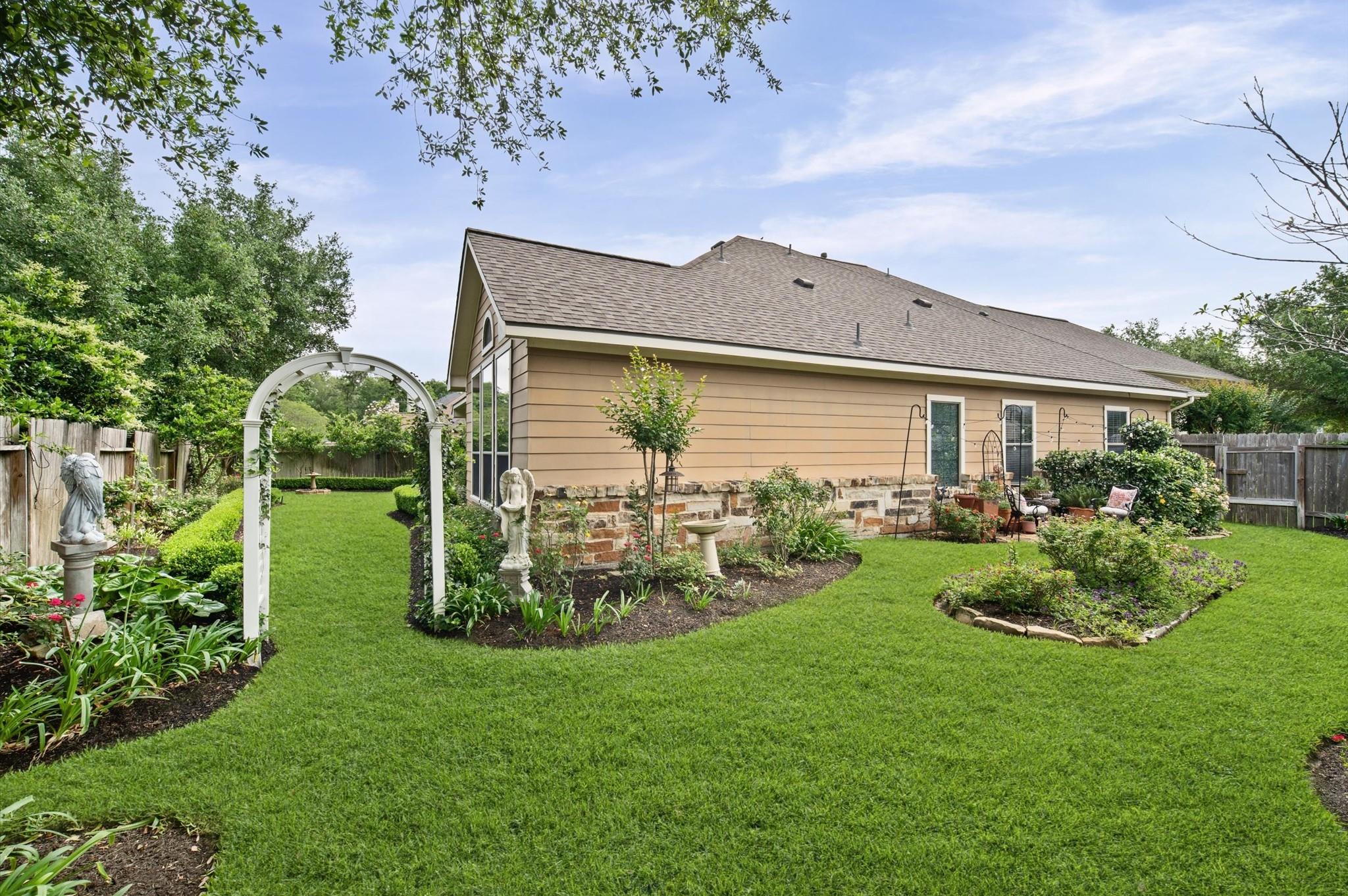 1603 Claytons Bend Court