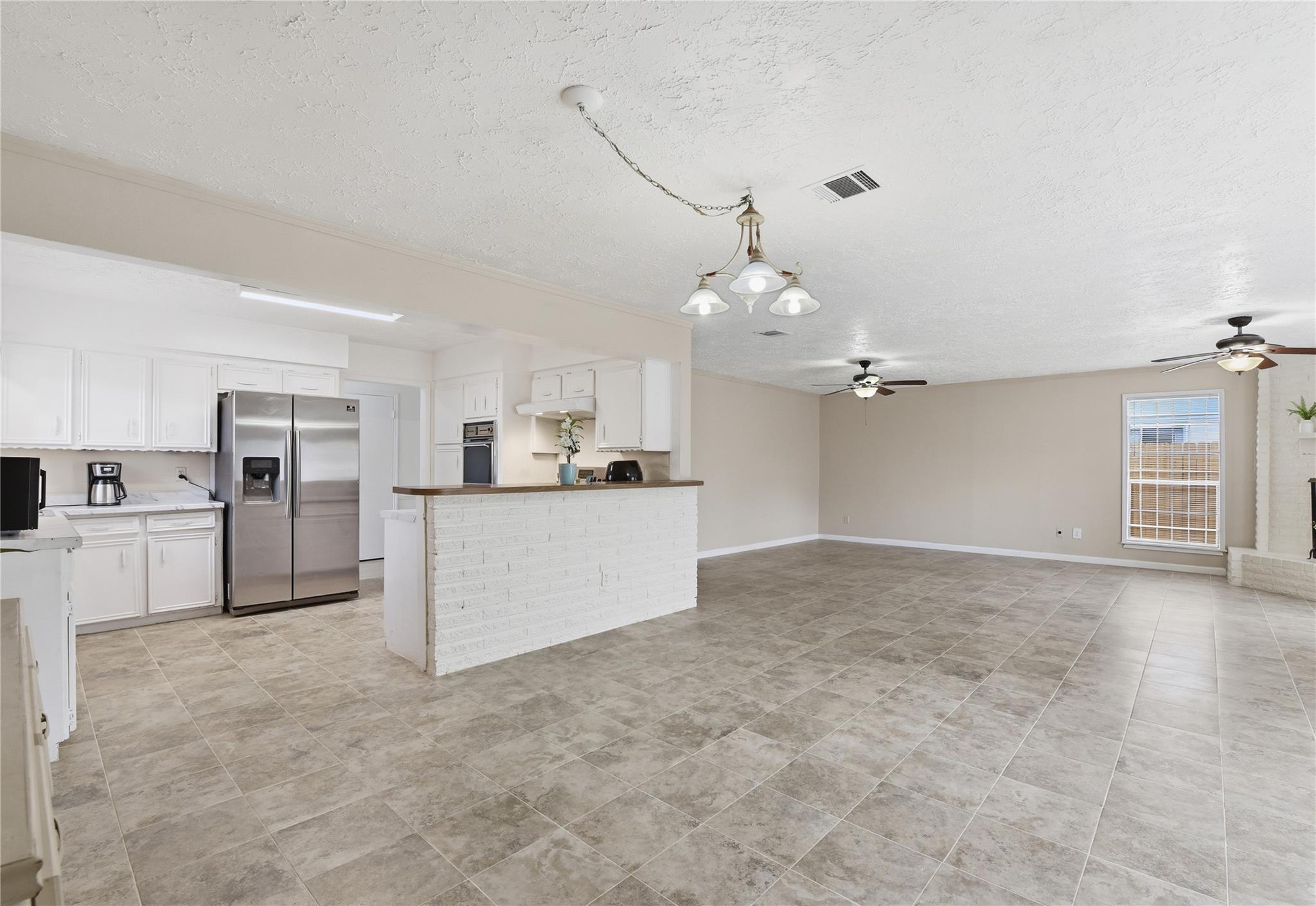 9211 Benning Drive