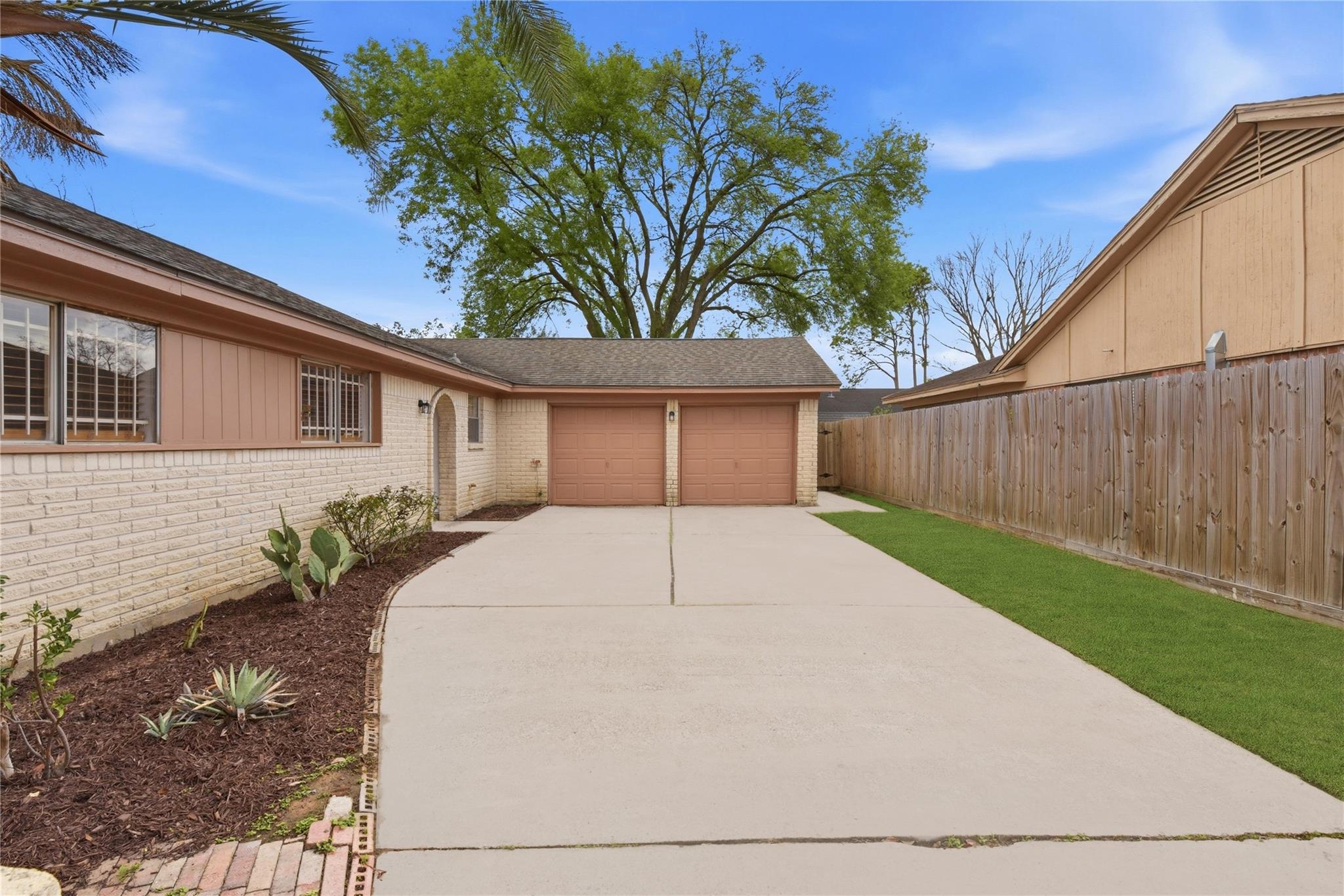 9211 Benning Drive