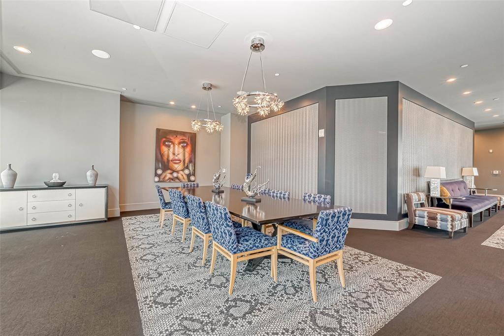 1600 Post Oak Boulevard # 1005