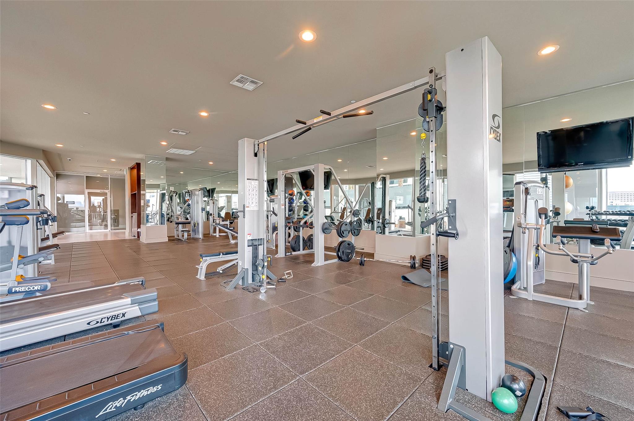 1600 Post Oak Boulevard # 1005
