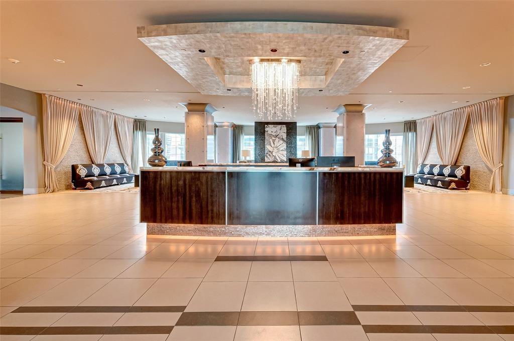1600 Post Oak Boulevard # 1005