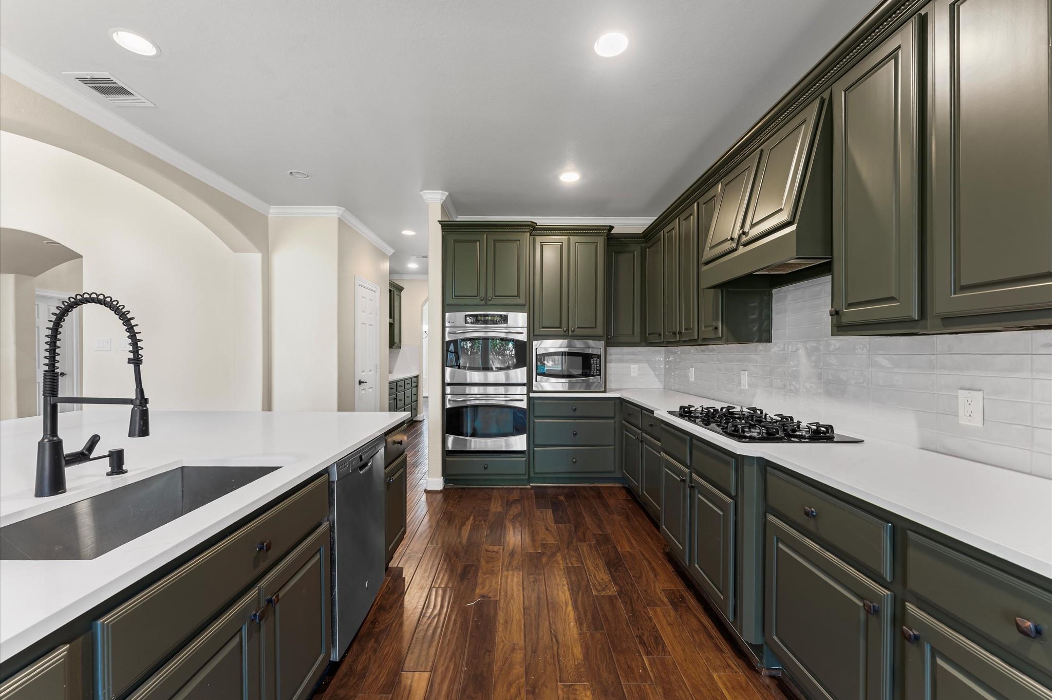 7 N Beech Springs Circle