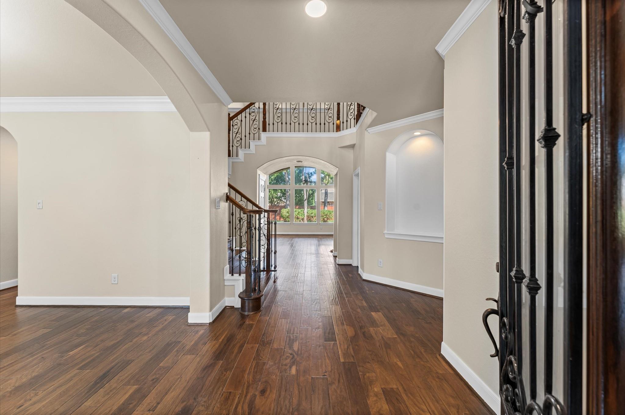 7 N Beech Springs Circle