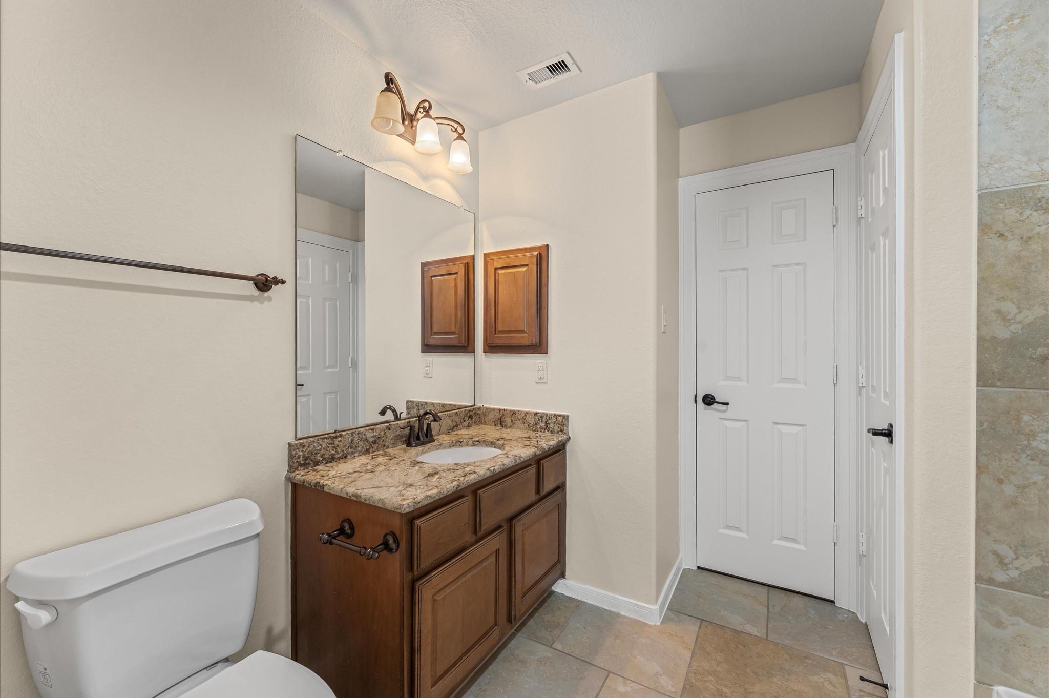 7 N Beech Springs Circle