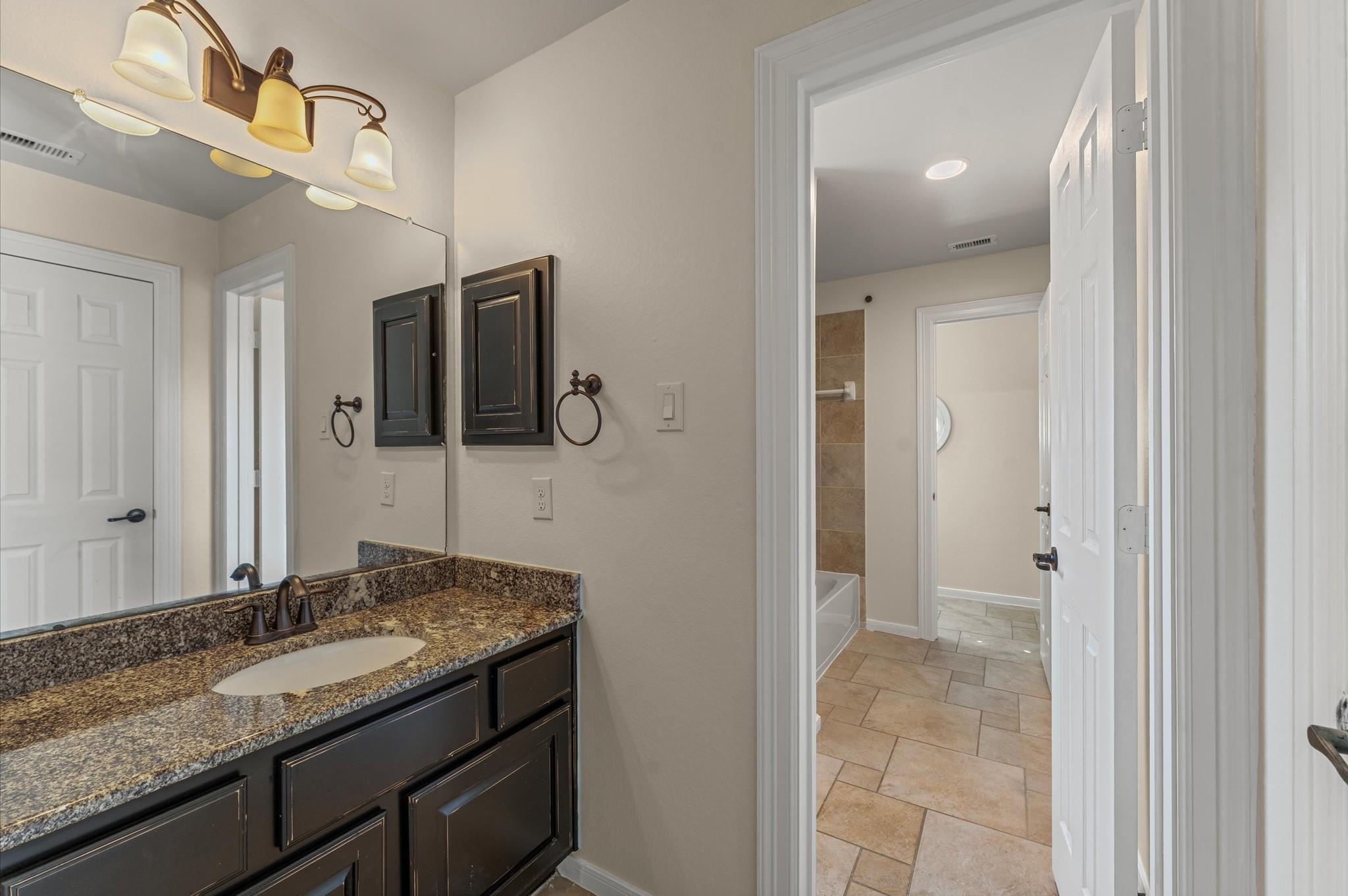 7 N Beech Springs Circle