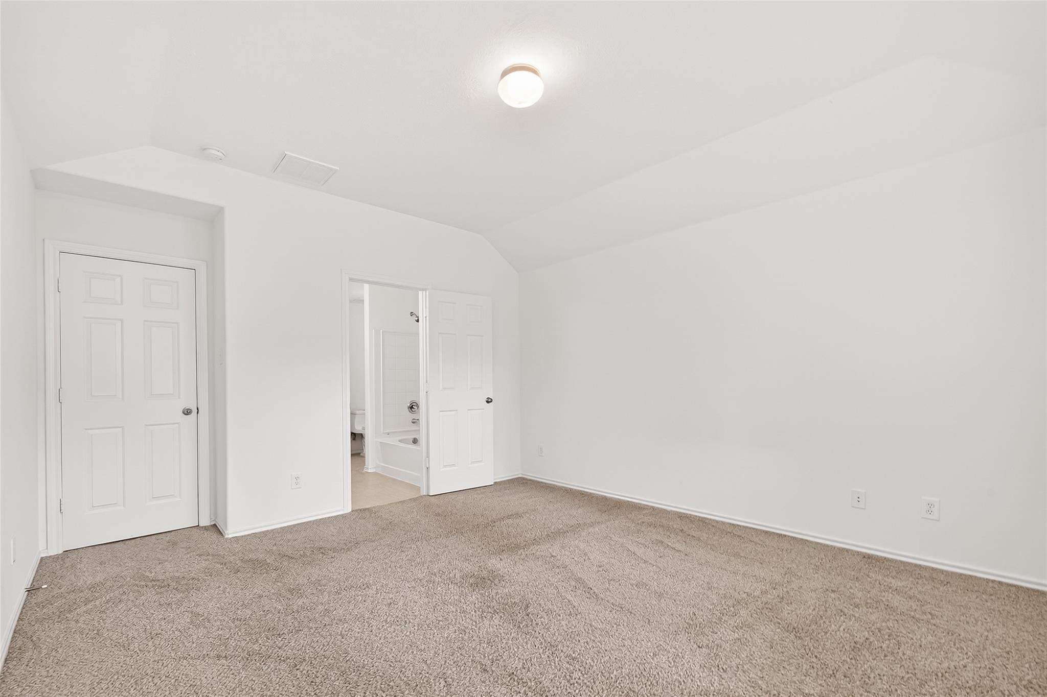 10 Druids Glen Place