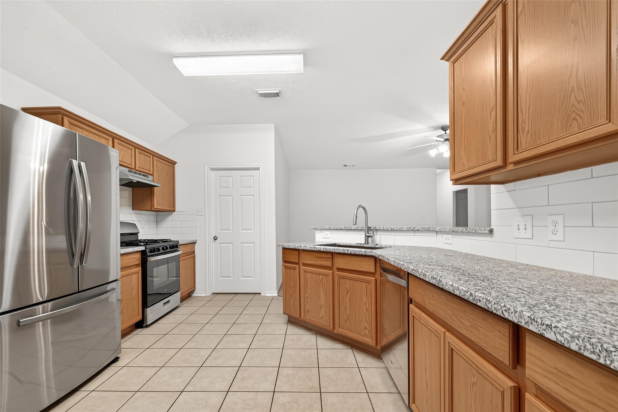 10 Druids Glen Place