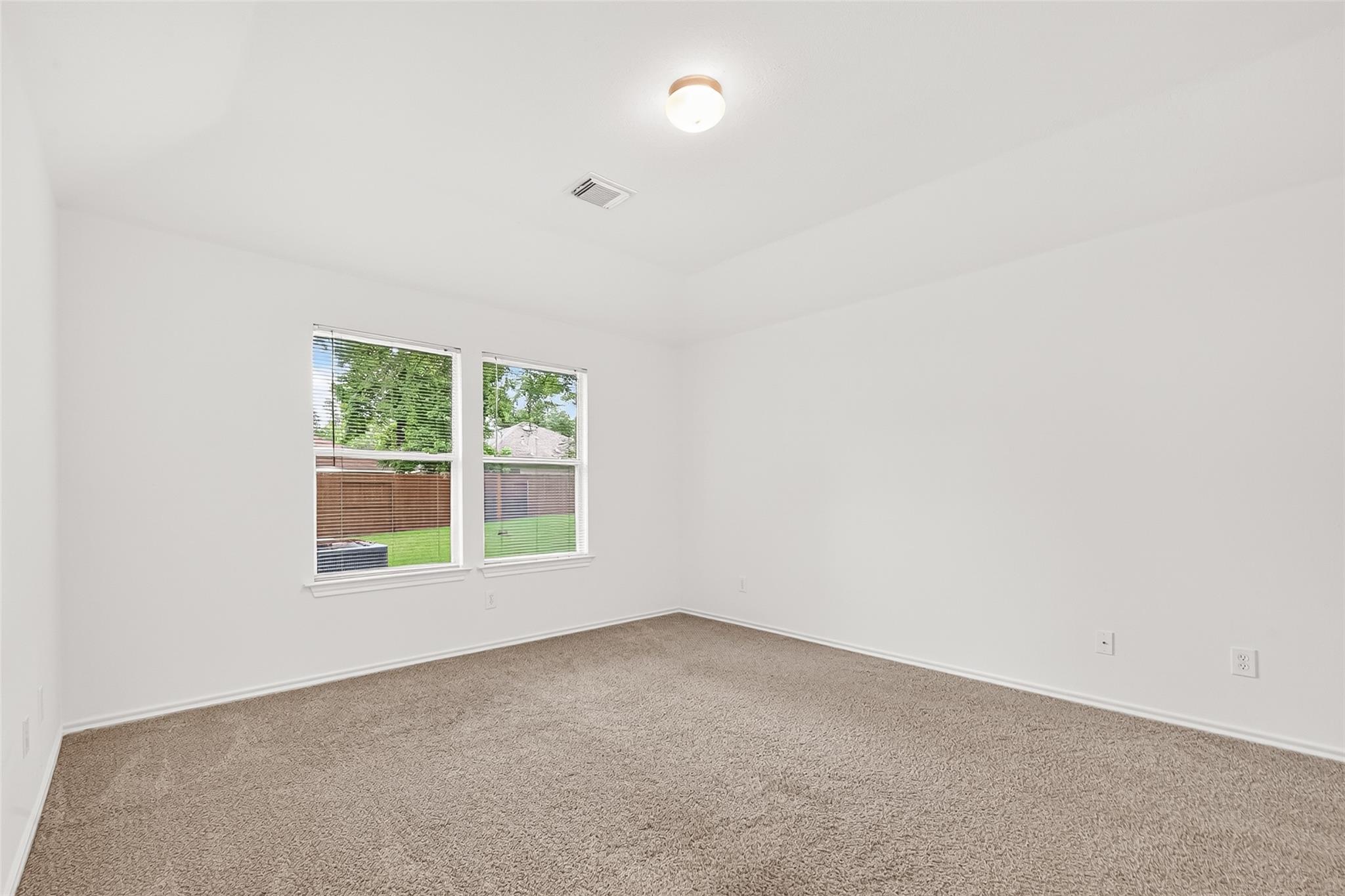 10 Druids Glen Place