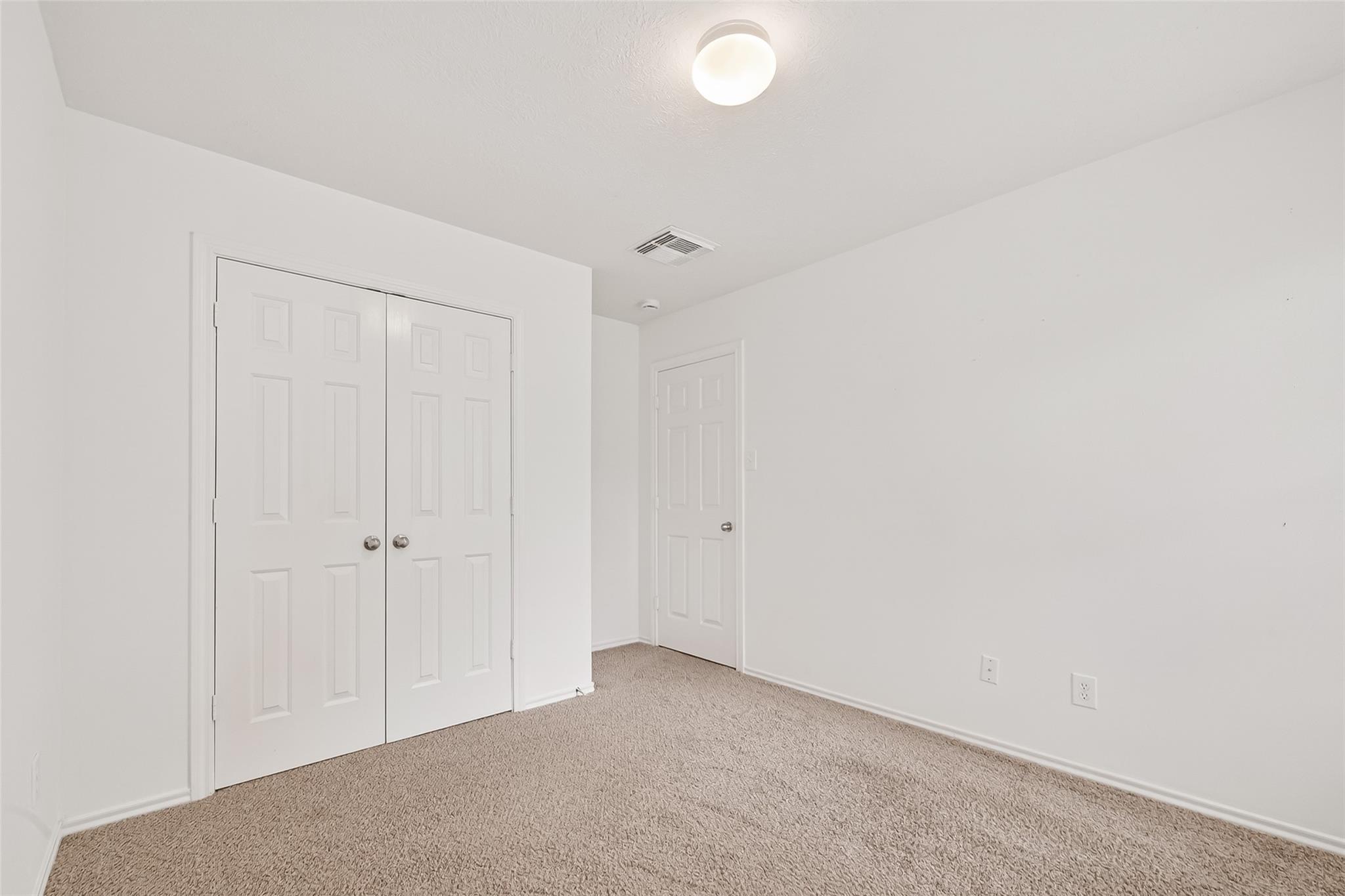 10 Druids Glen Place
