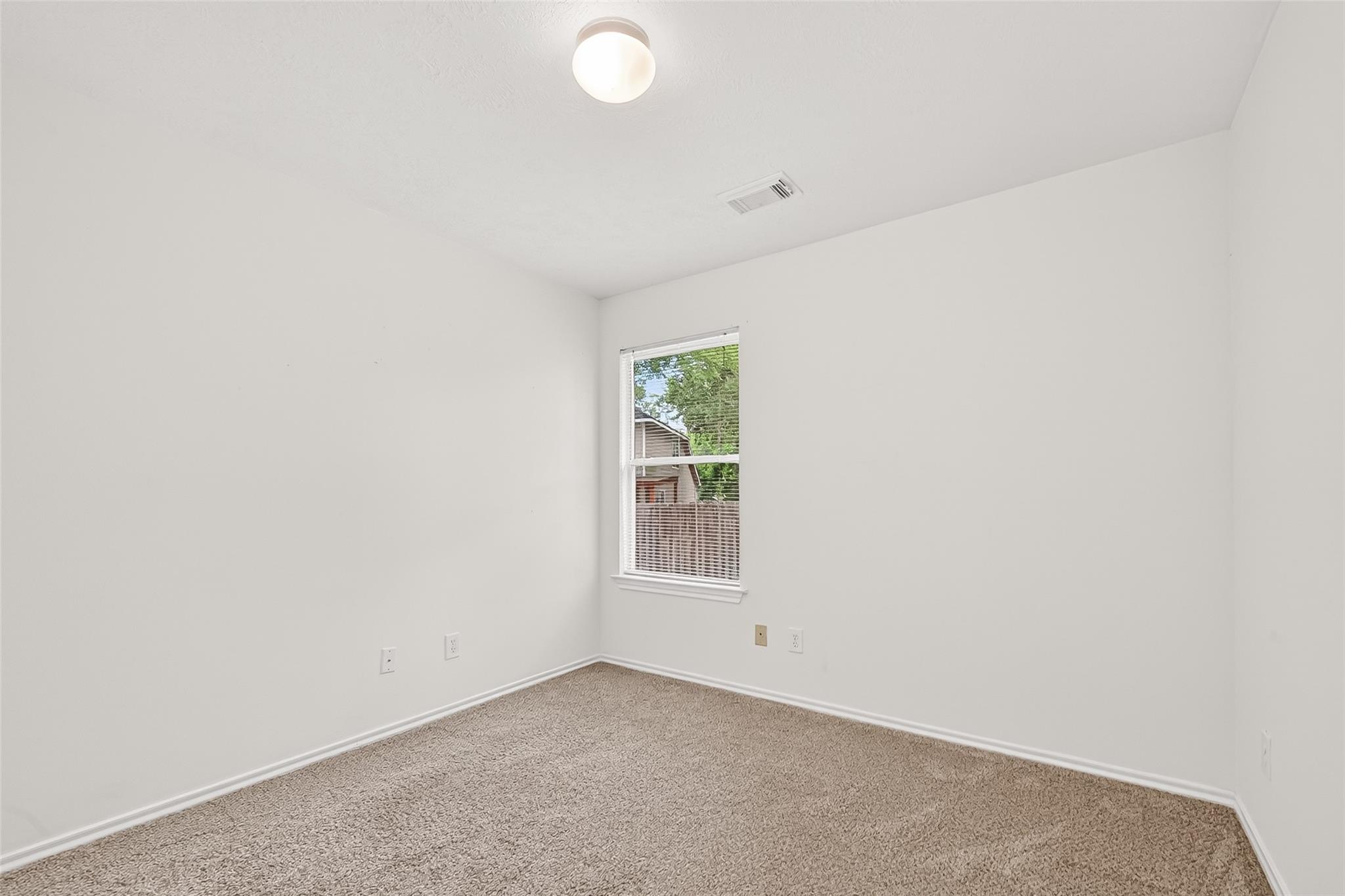 10 Druids Glen Place