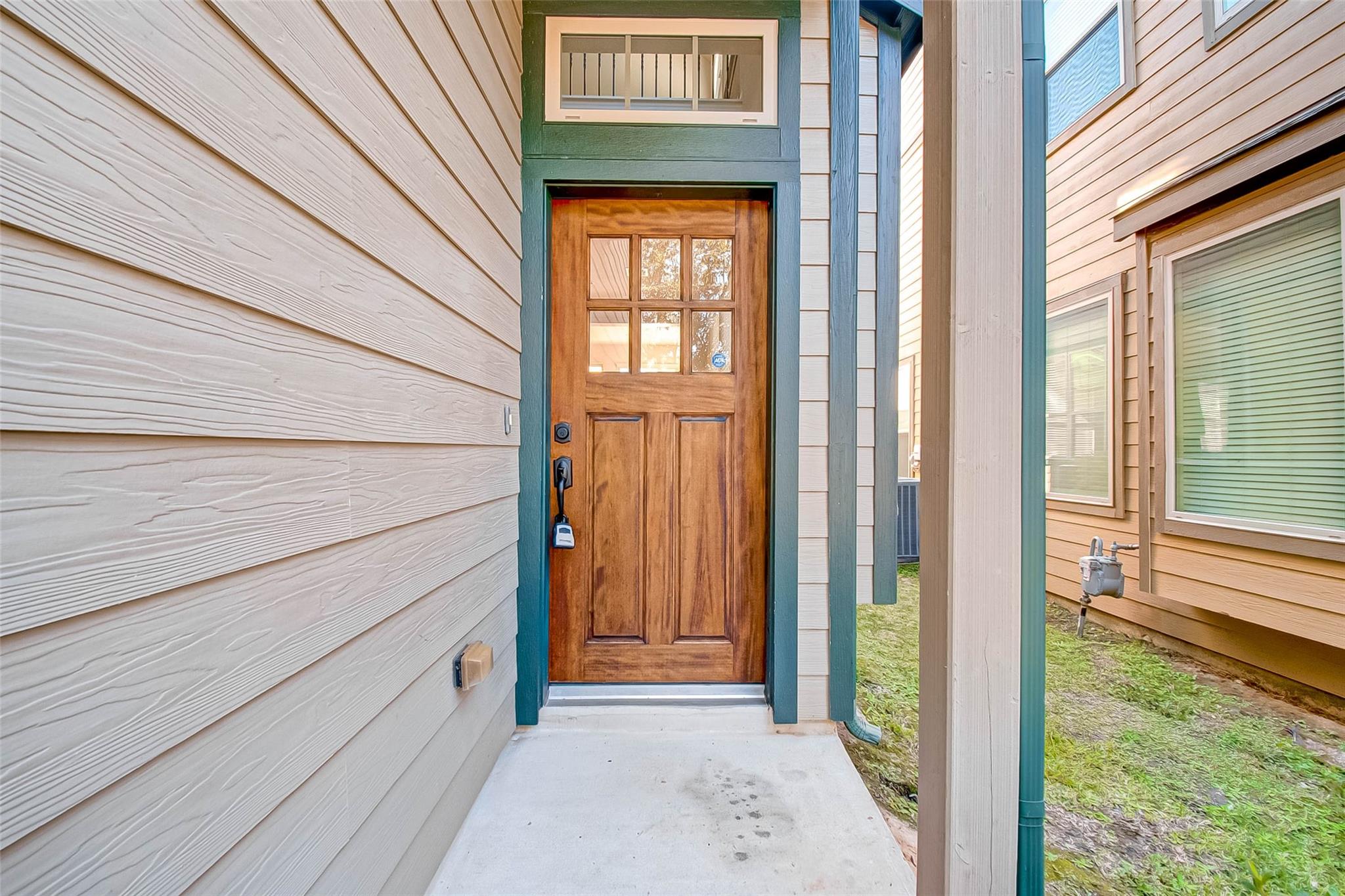 20 Cheswood Manor Court