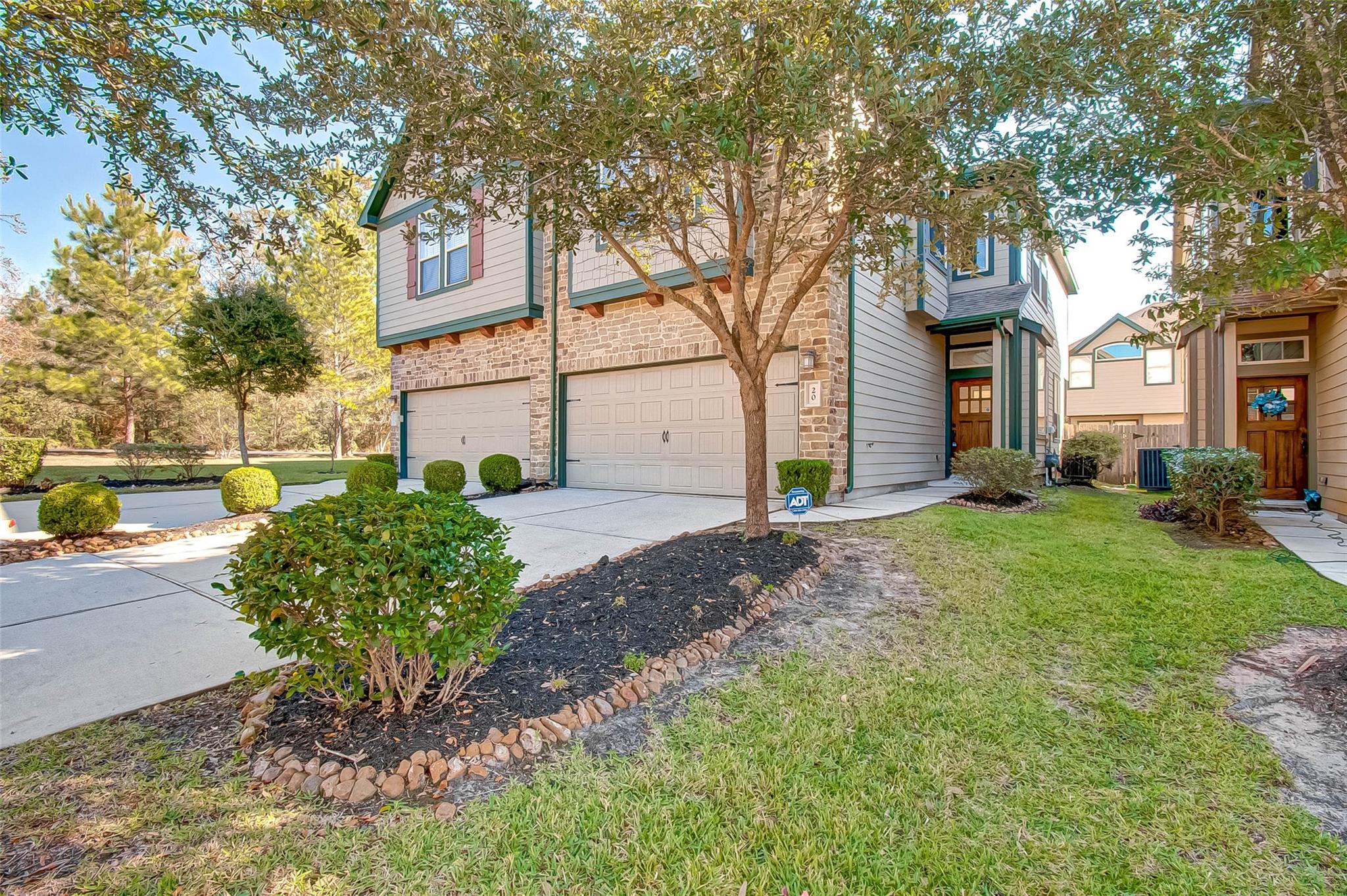 20 Cheswood Manor Court