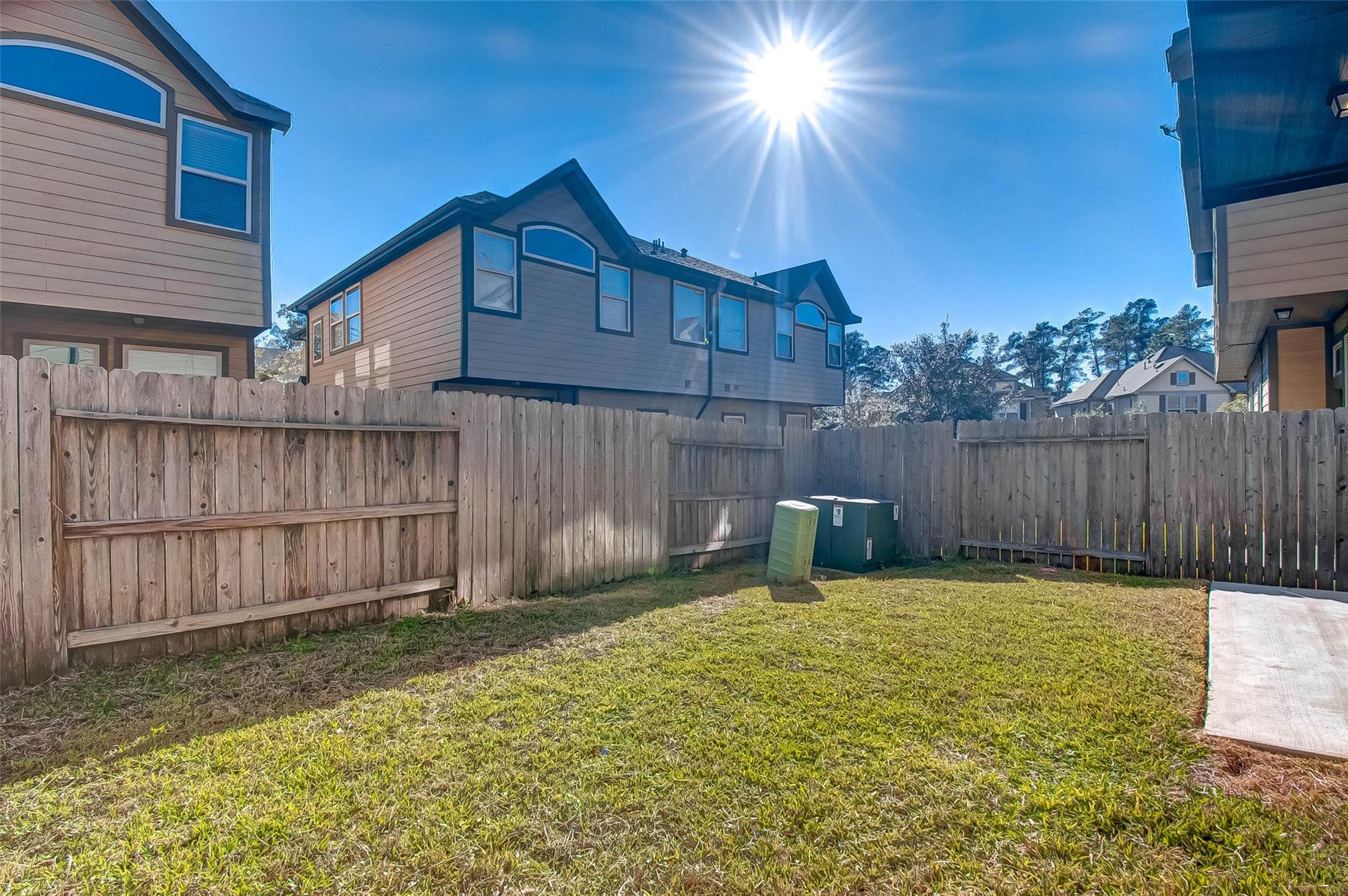 20 Cheswood Manor Court