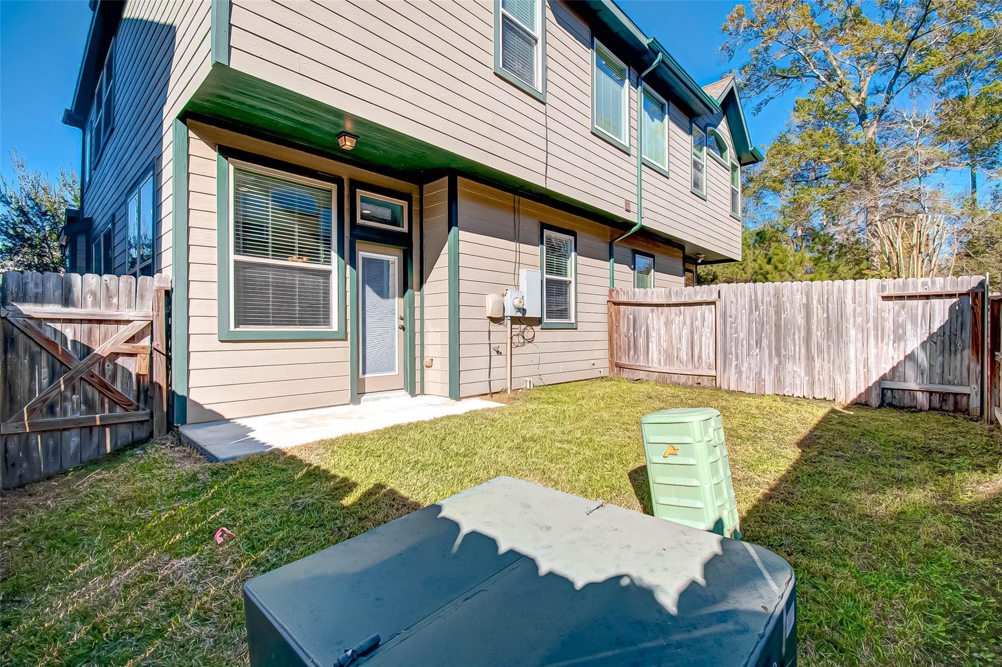 20 Cheswood Manor Court