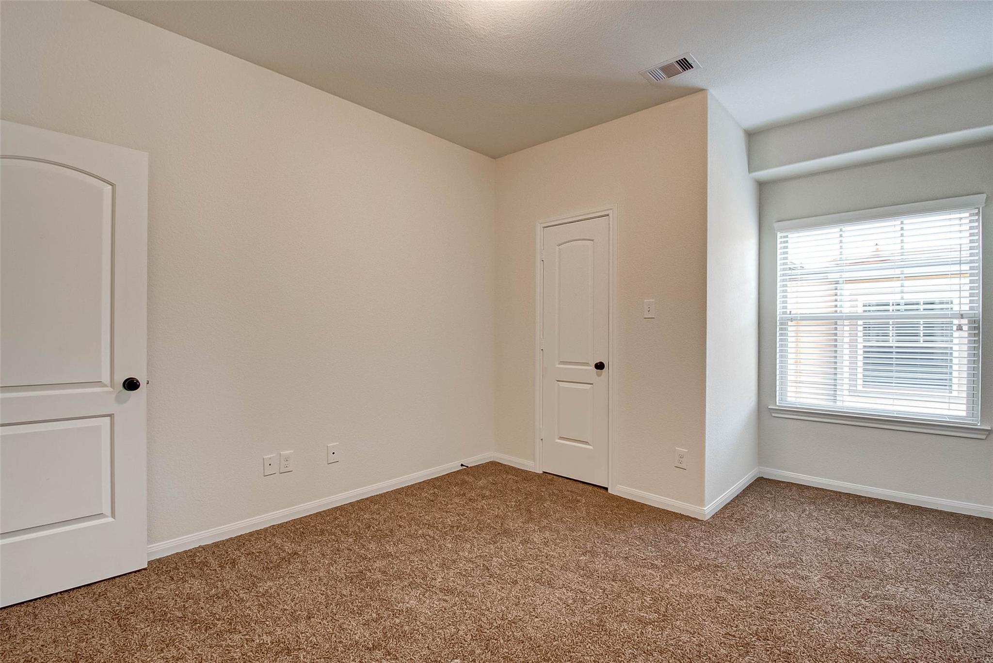 20 Cheswood Manor Court