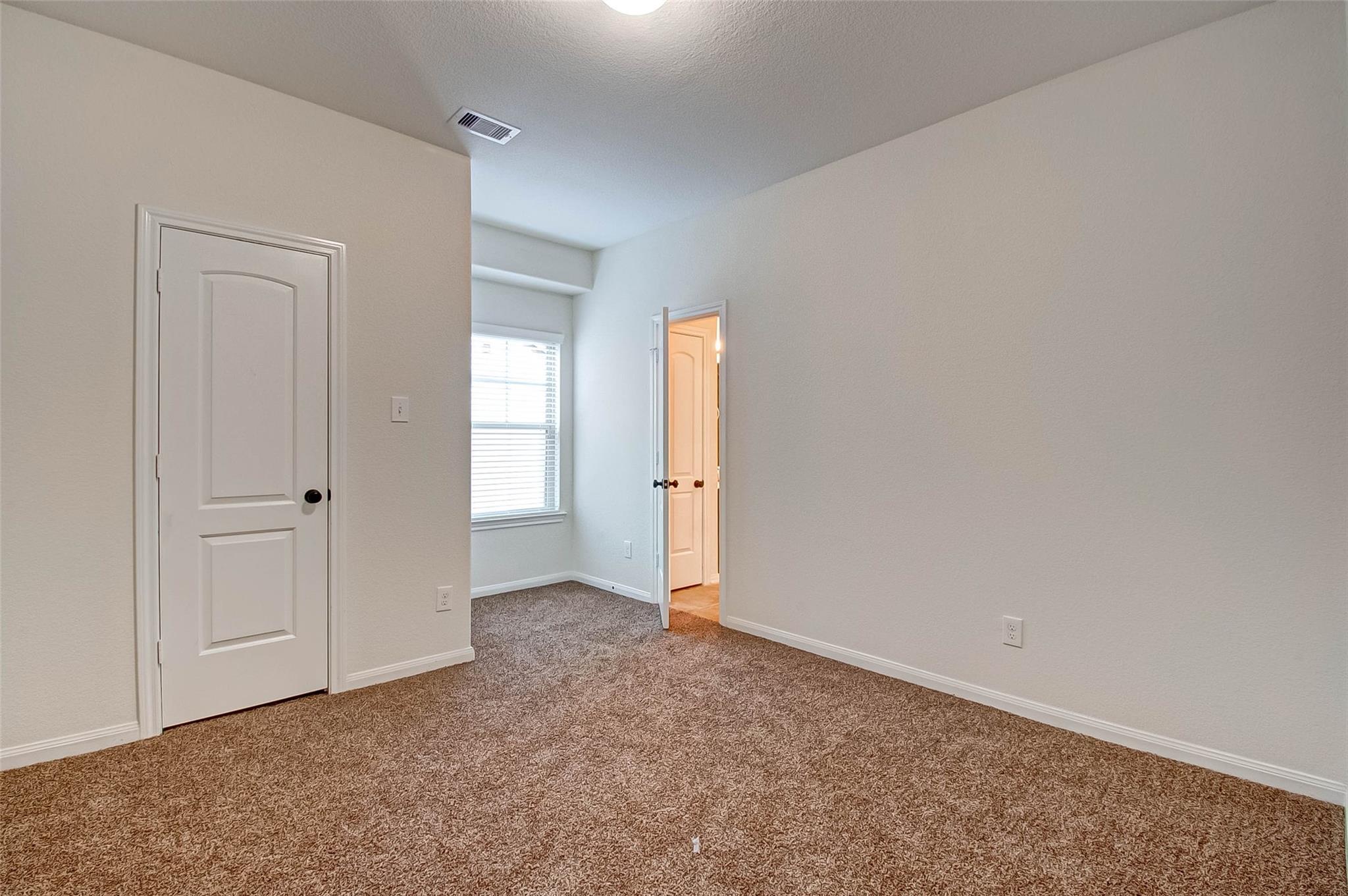 20 Cheswood Manor Court