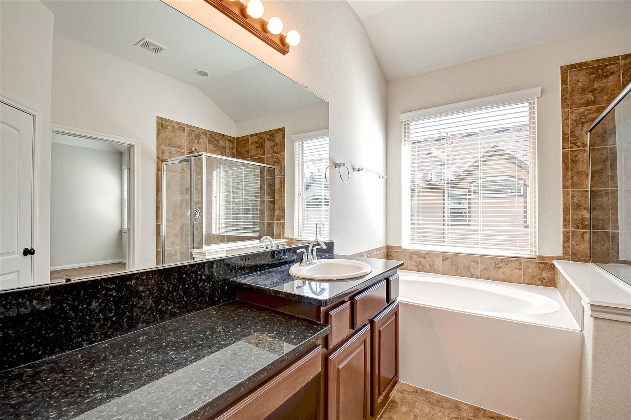 20 Cheswood Manor Court