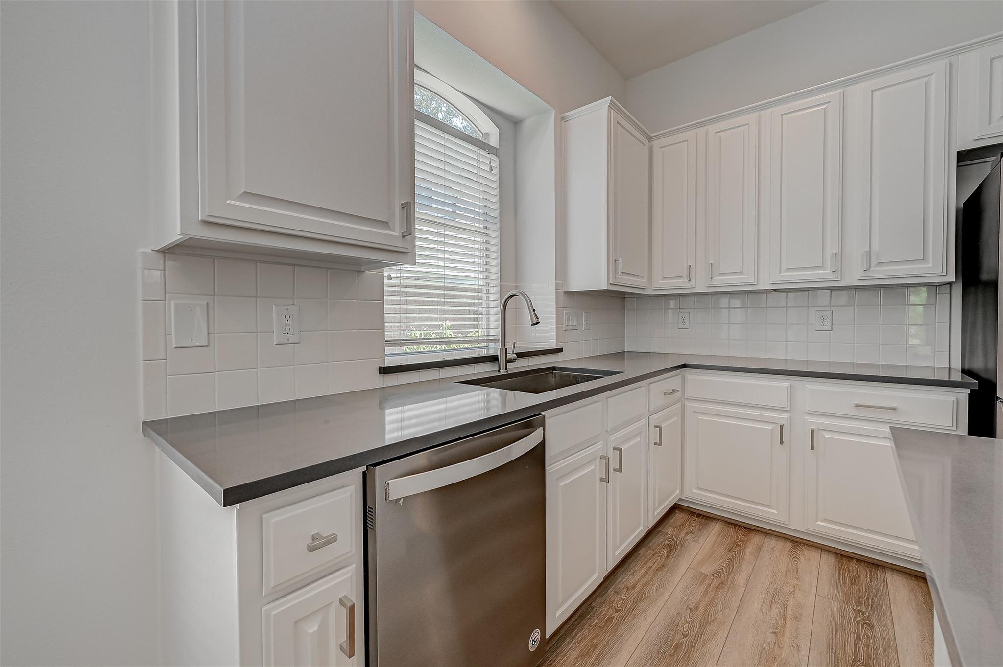 38 Tethered Vine Place