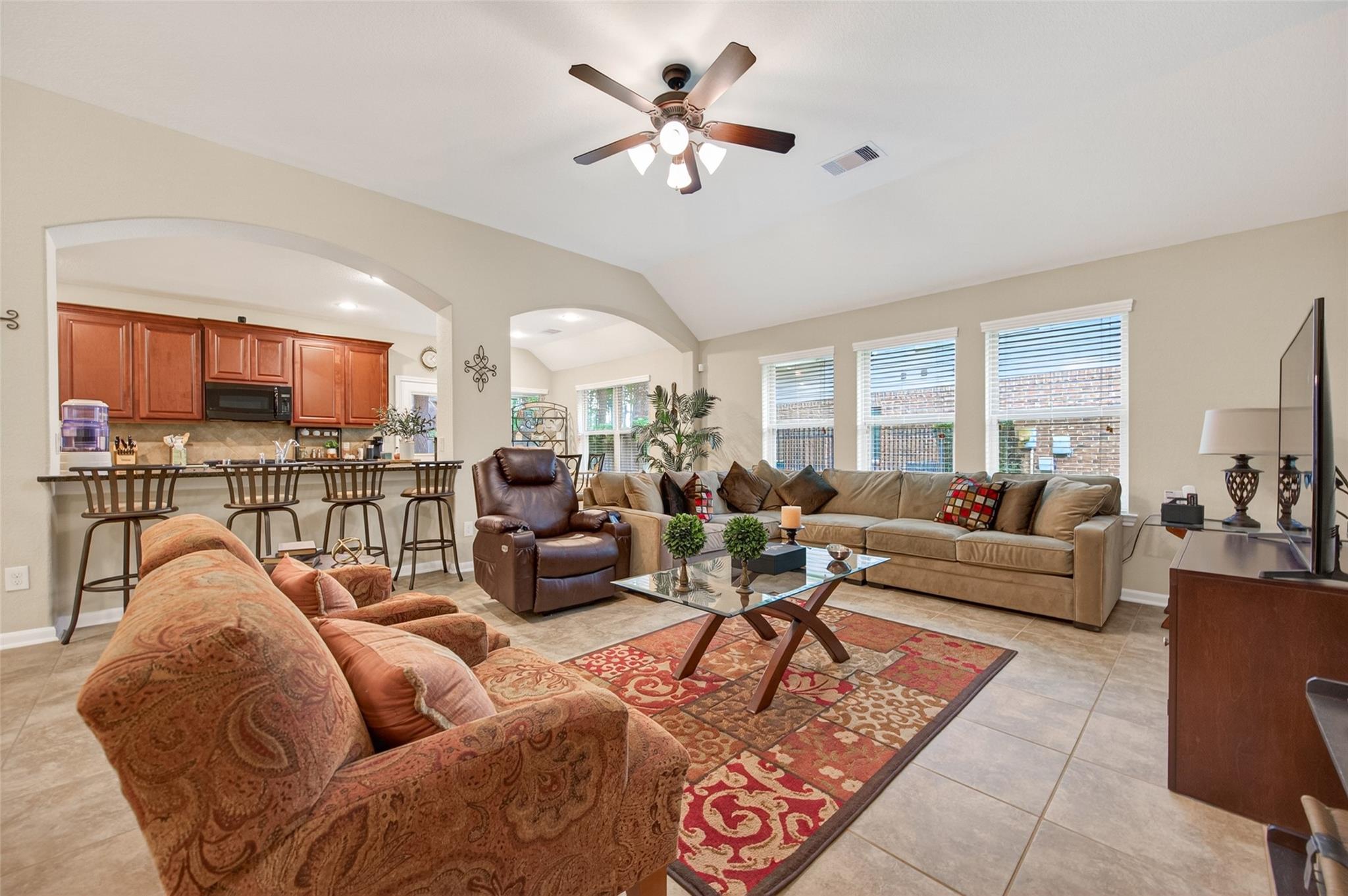7 Cayahoga Court