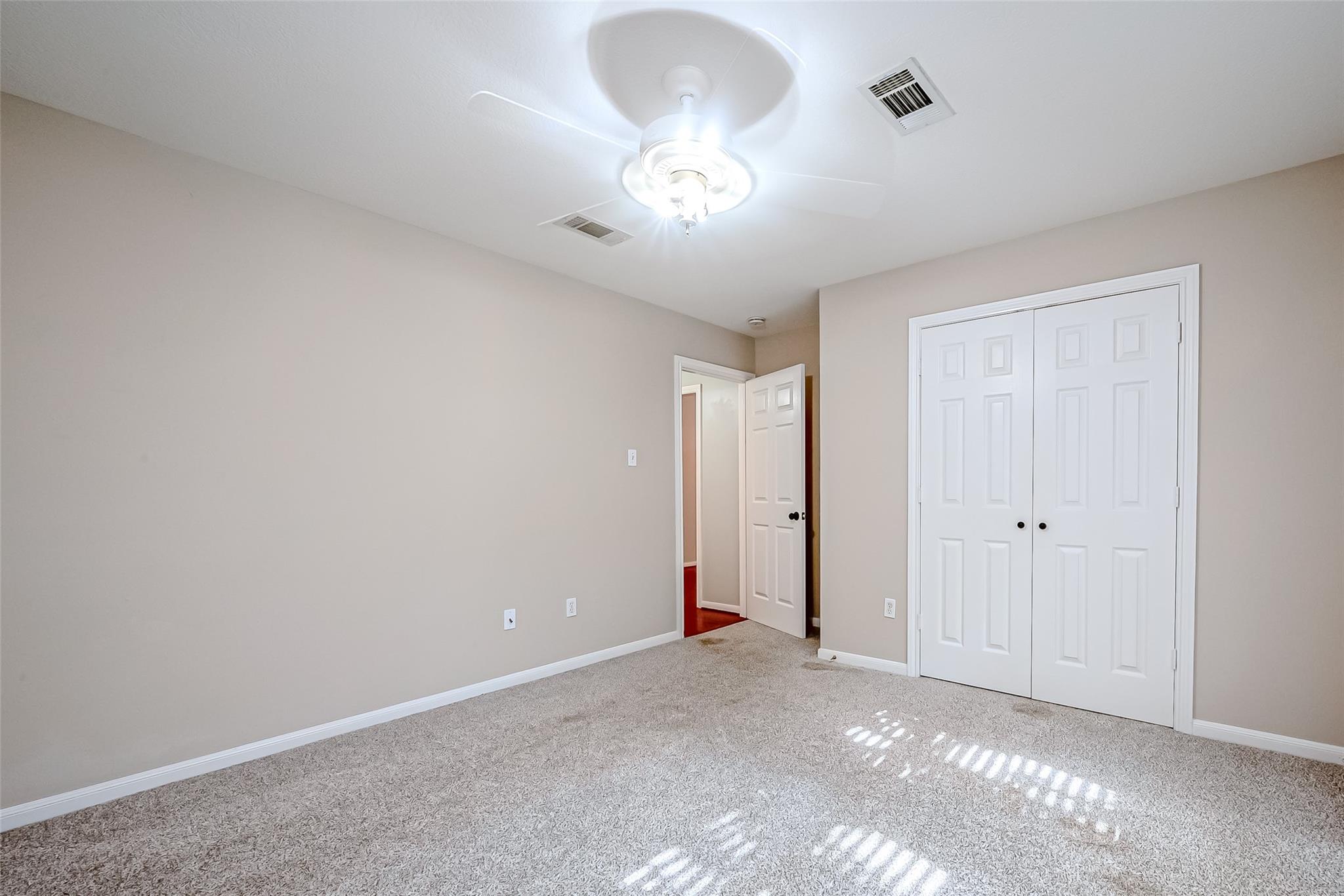 7135 Woodland Oaks