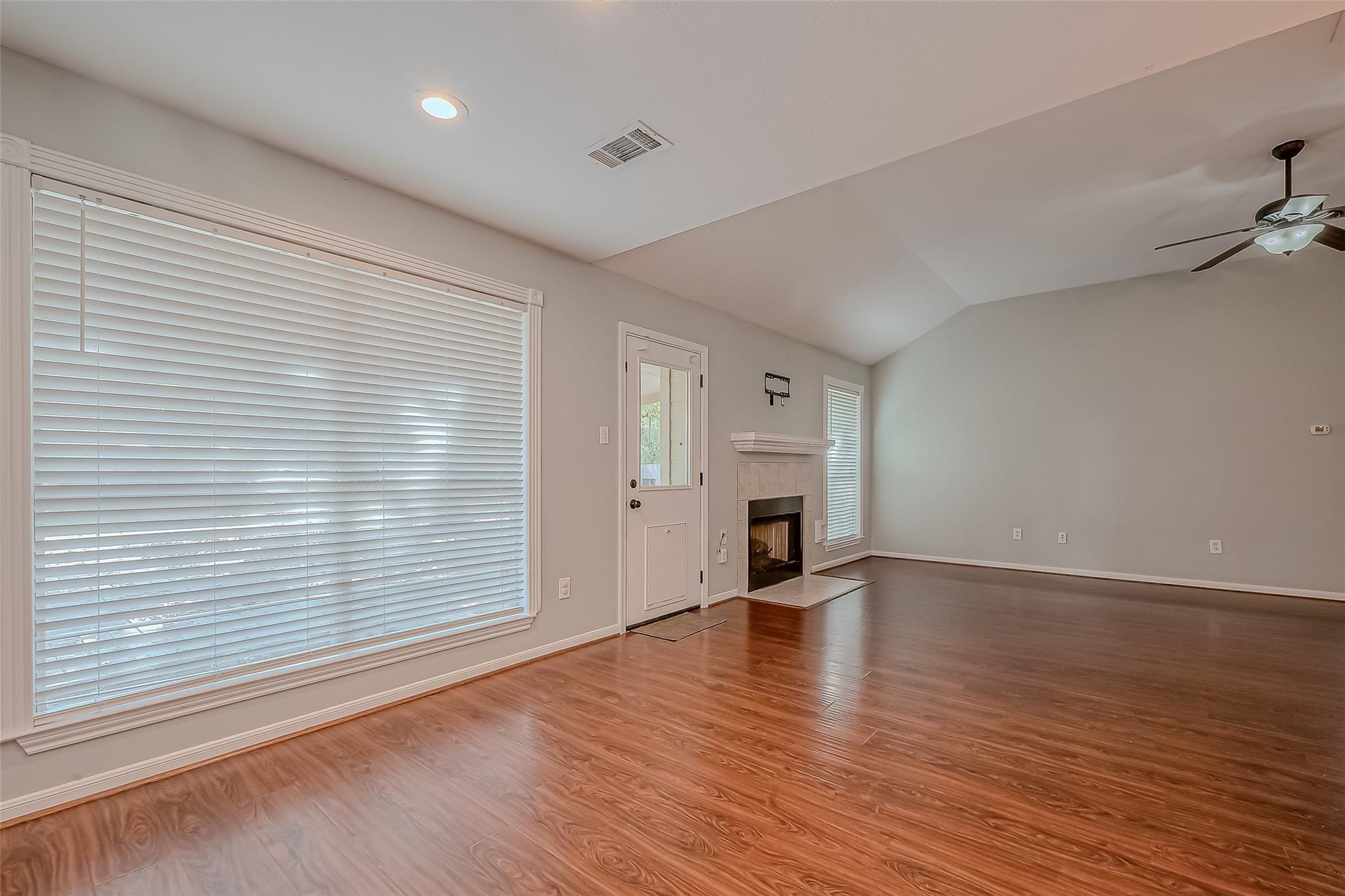 7135 Woodland Oaks