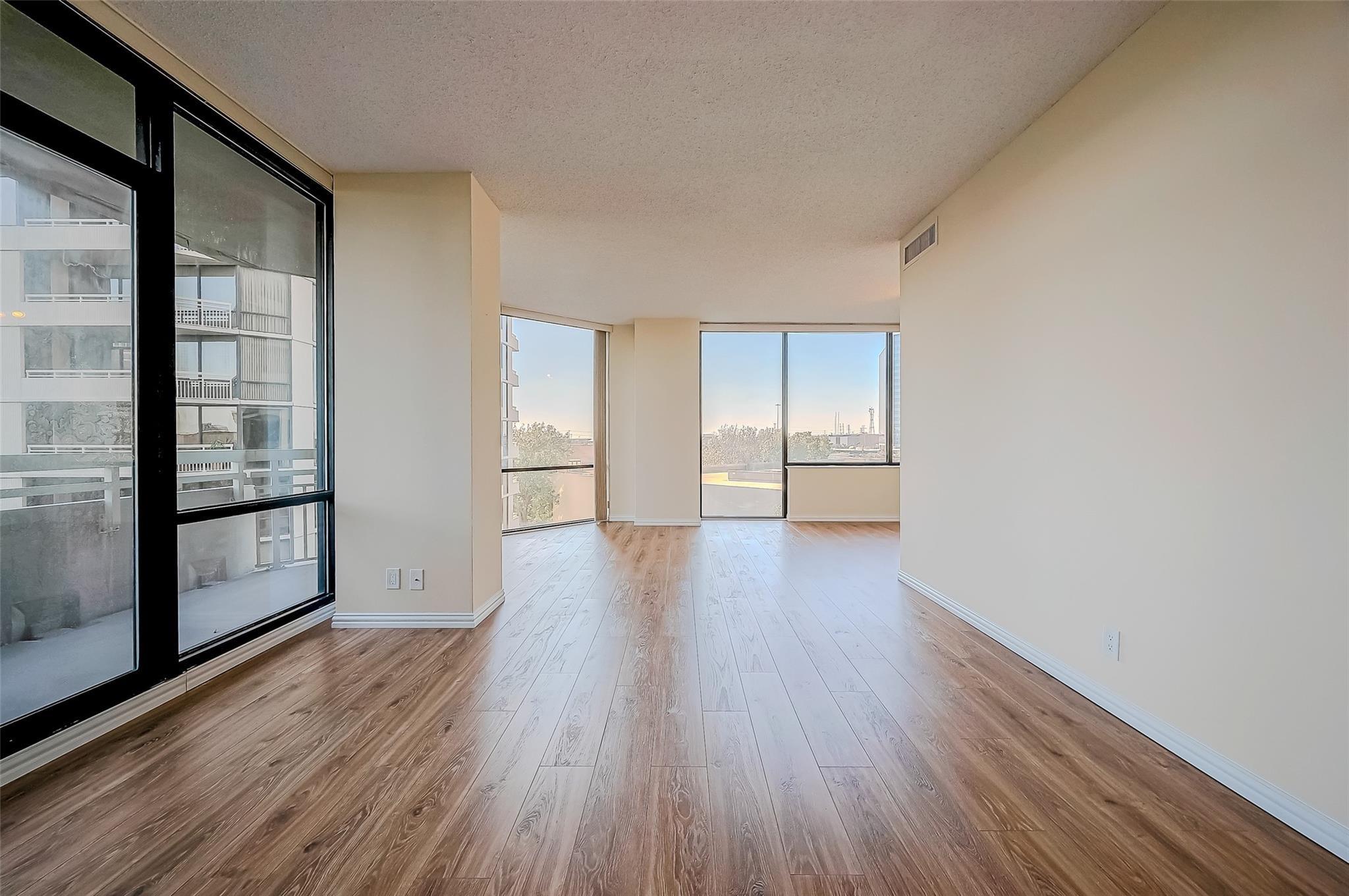 14 Greenway Plaza # 6P