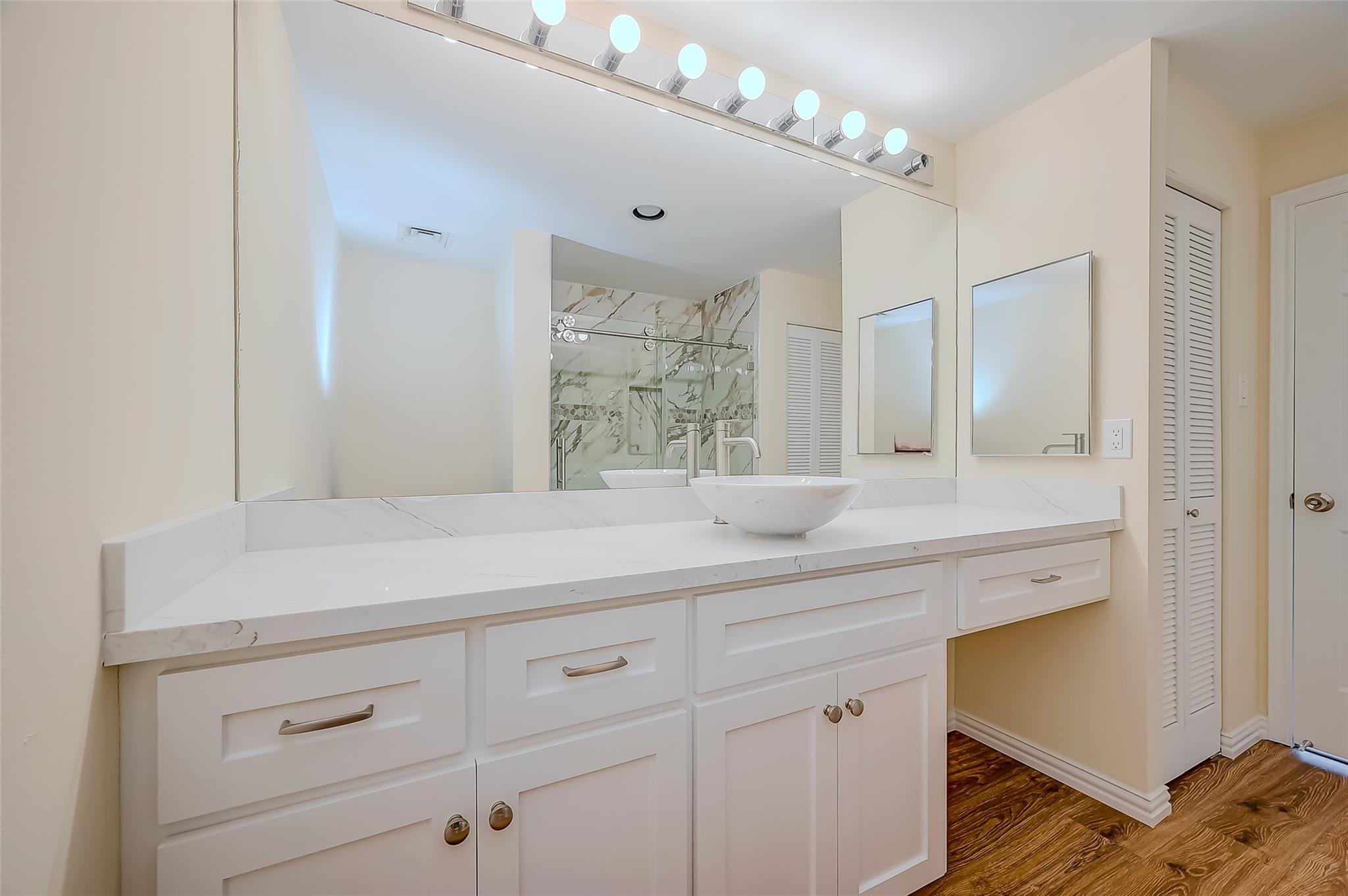 14 Greenway Plaza # 6P