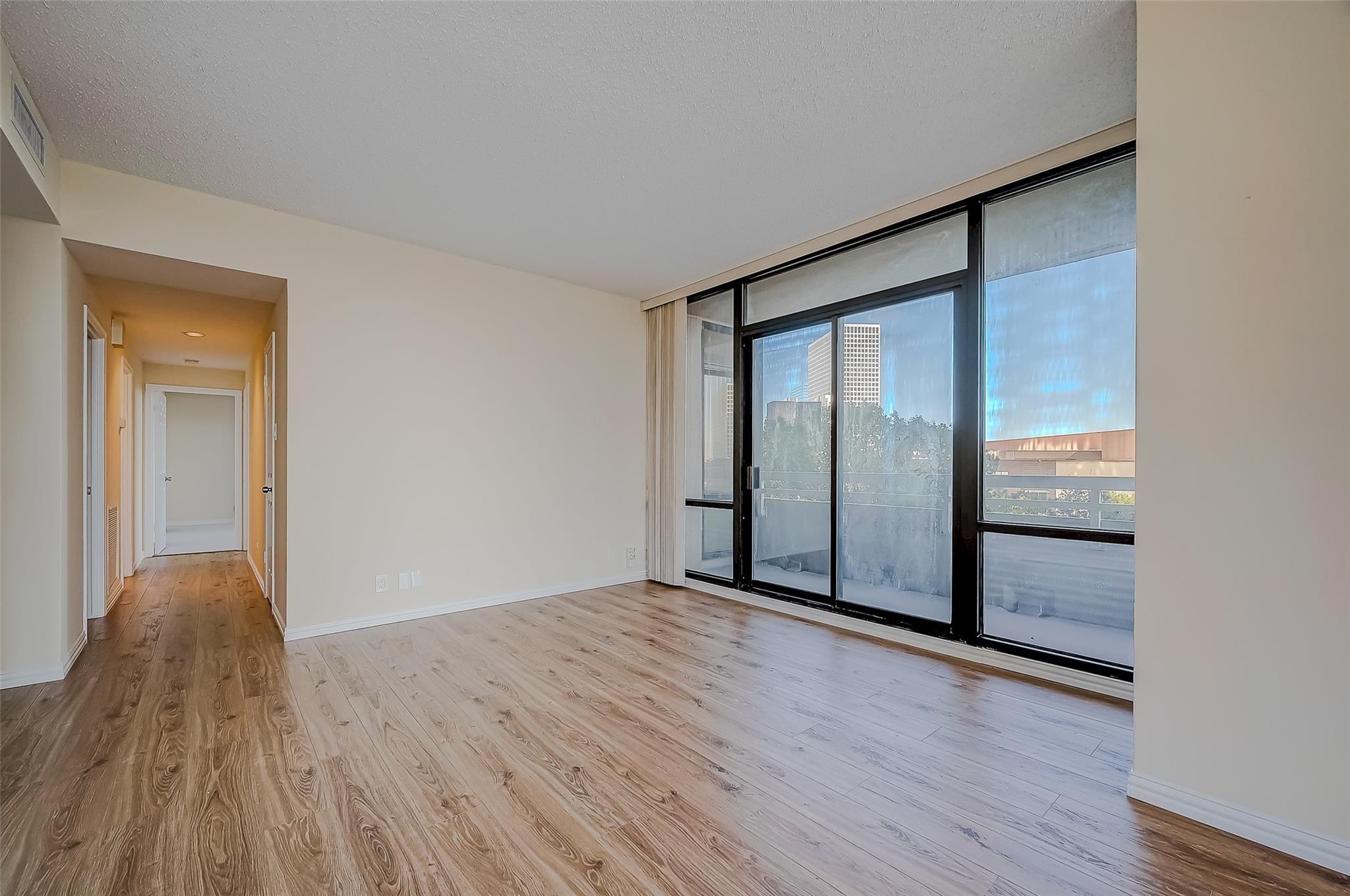 14 Greenway Plaza # 6P