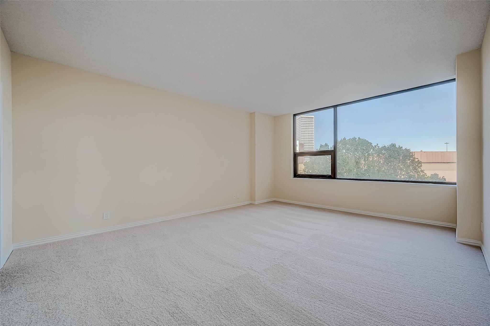 14 Greenway Plaza # 6P