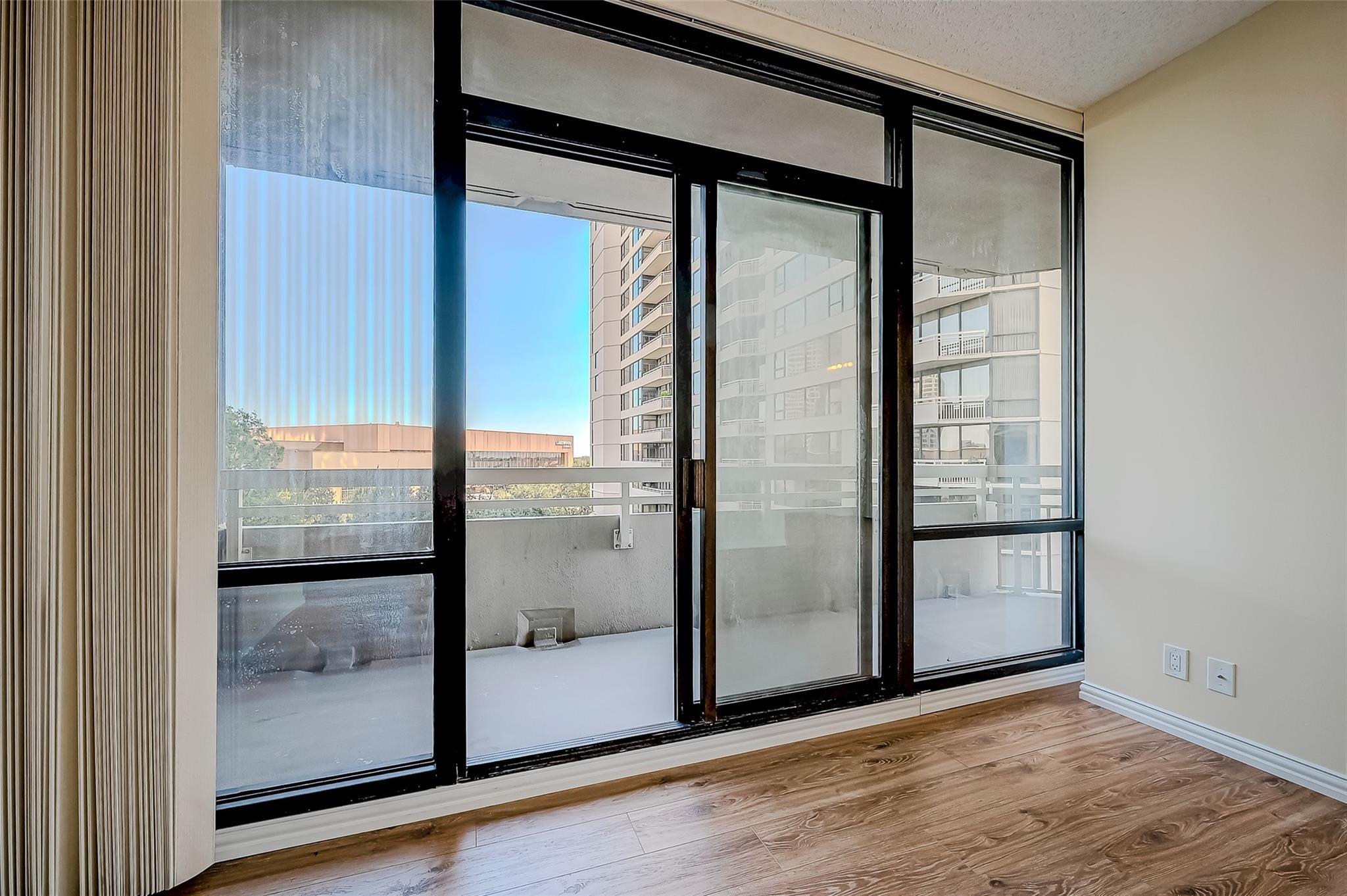 14 Greenway Plaza # 6P