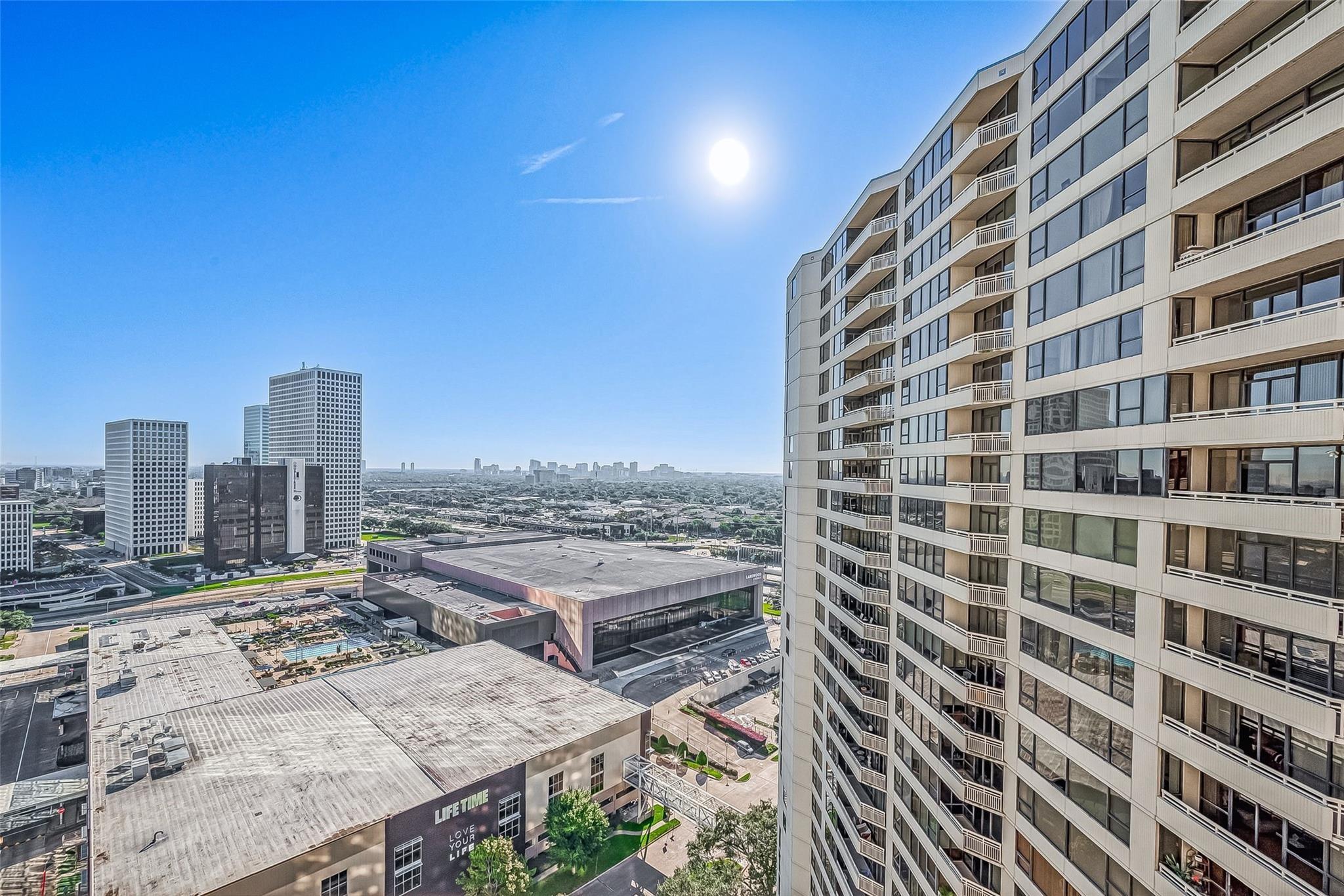14 Greenway Plaza # 6P