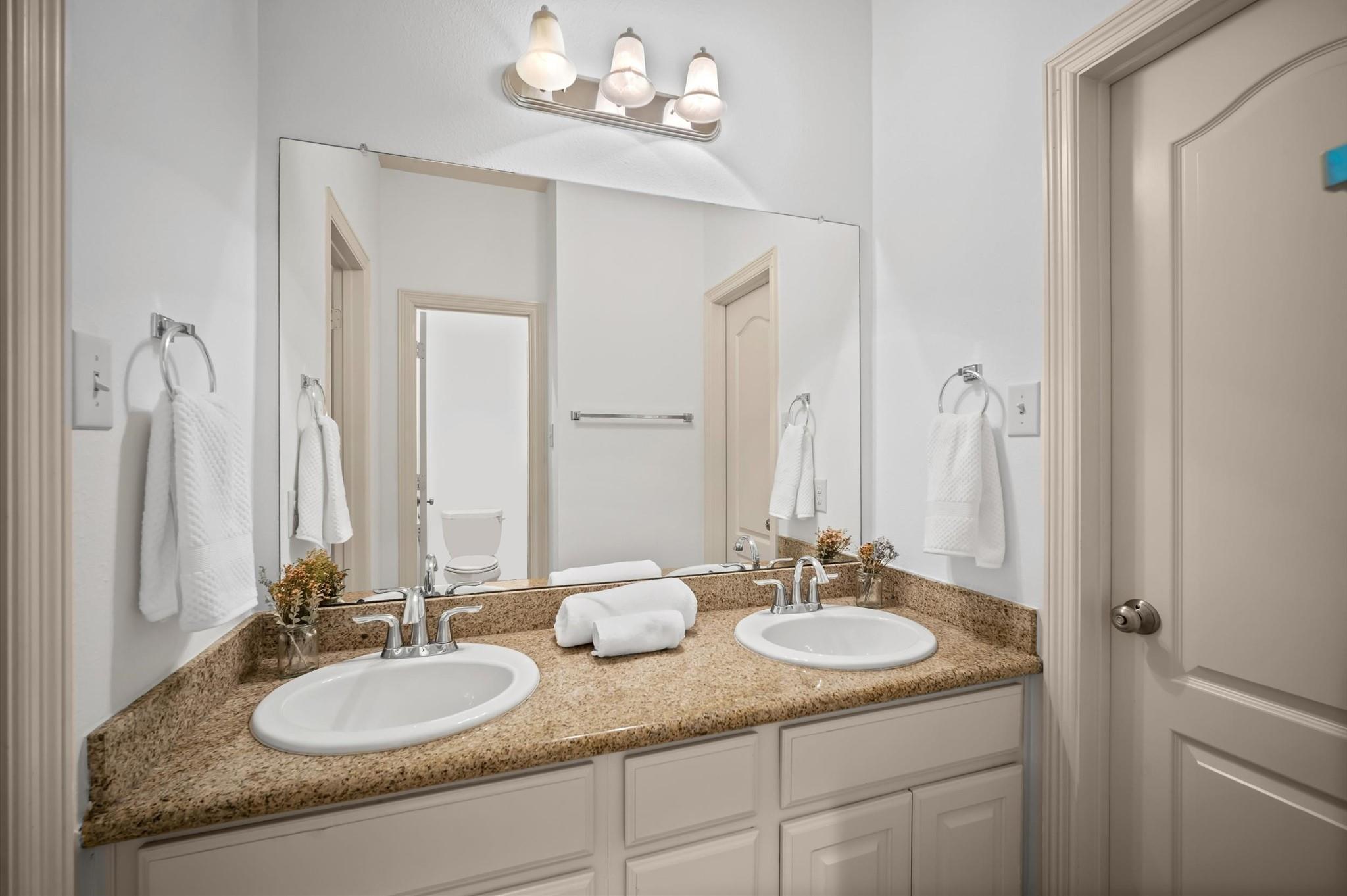 241 W Tupelo Green Circle