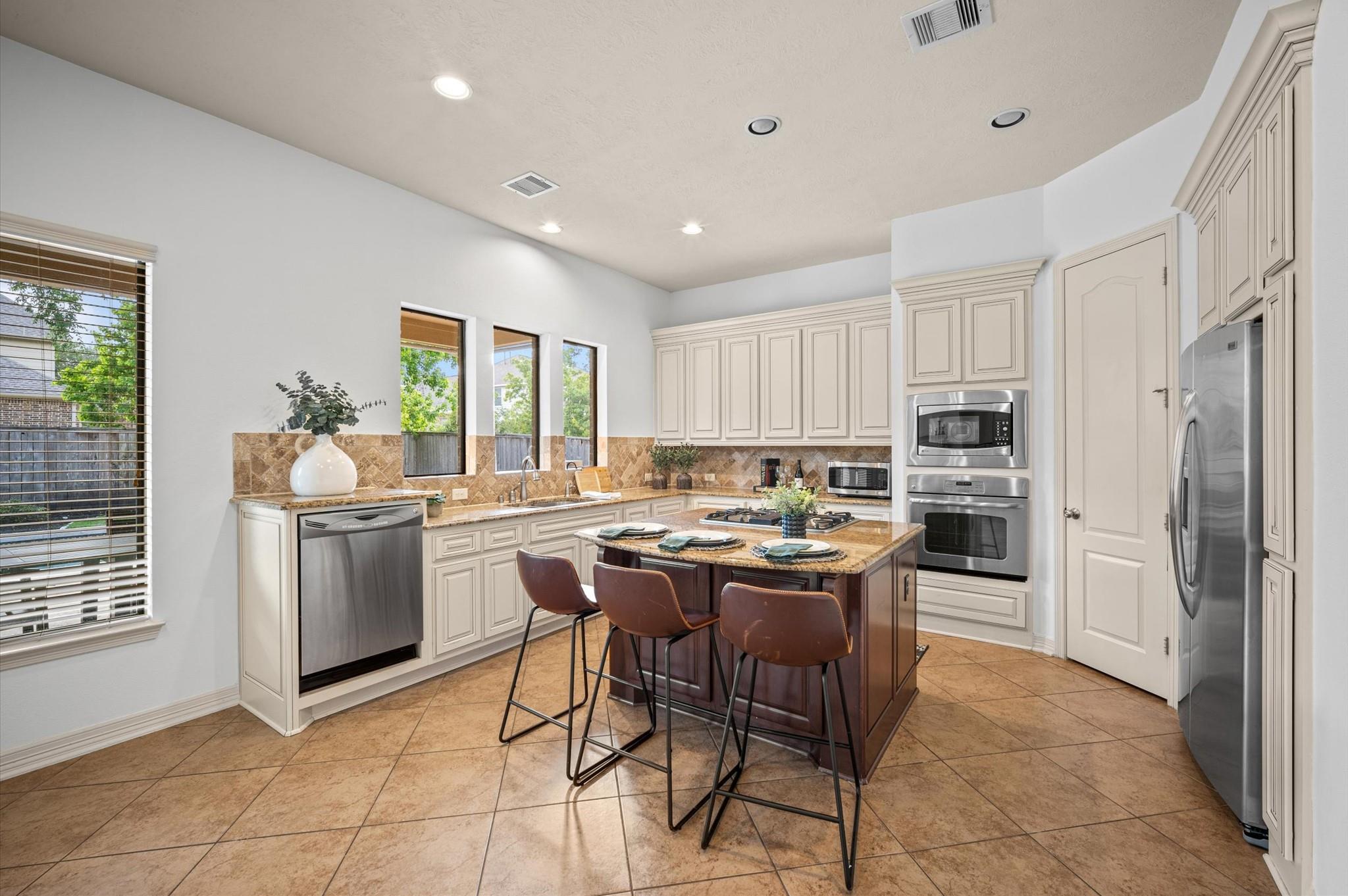 241 W Tupelo Green Circle