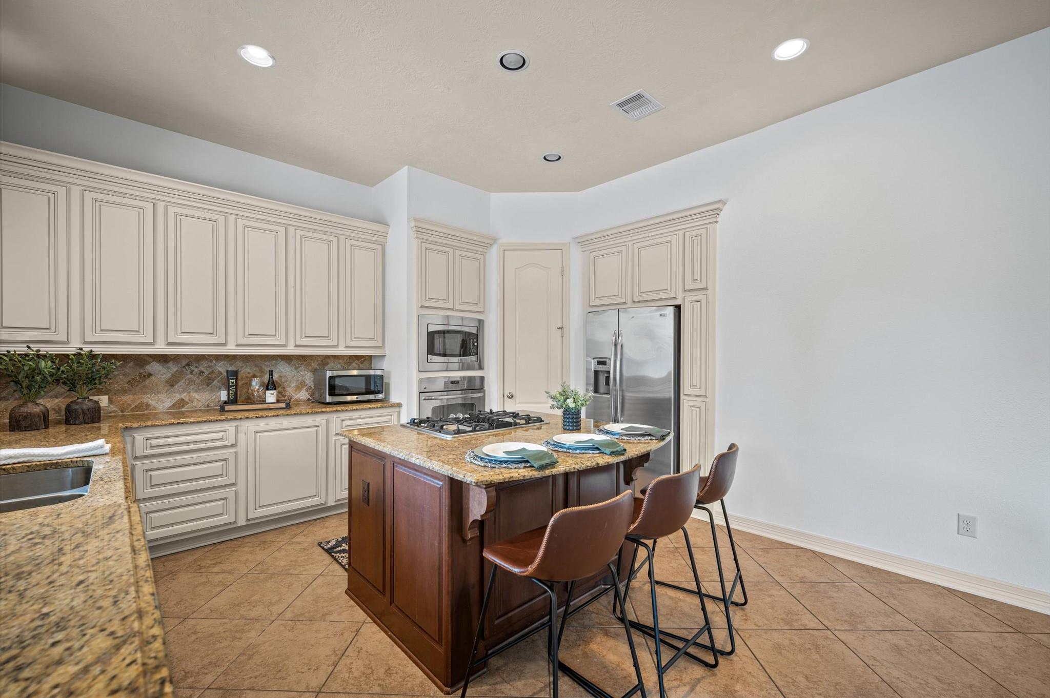 241 W Tupelo Green Circle